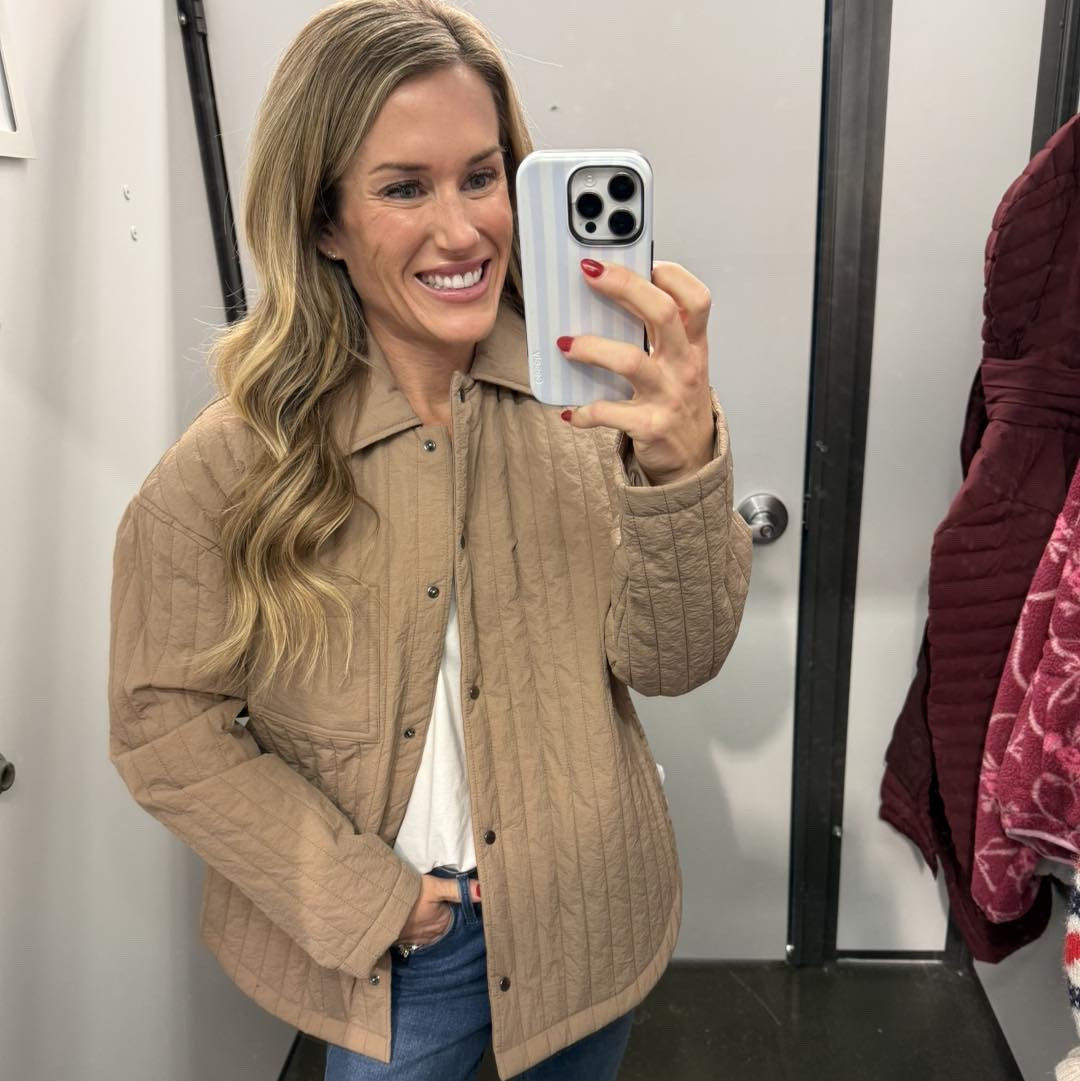 Quilted jacket 

Old navy fashion  coat  outerwear  winter outfits 

#LTKdayinmylife #LTKootd #LTKmomlife