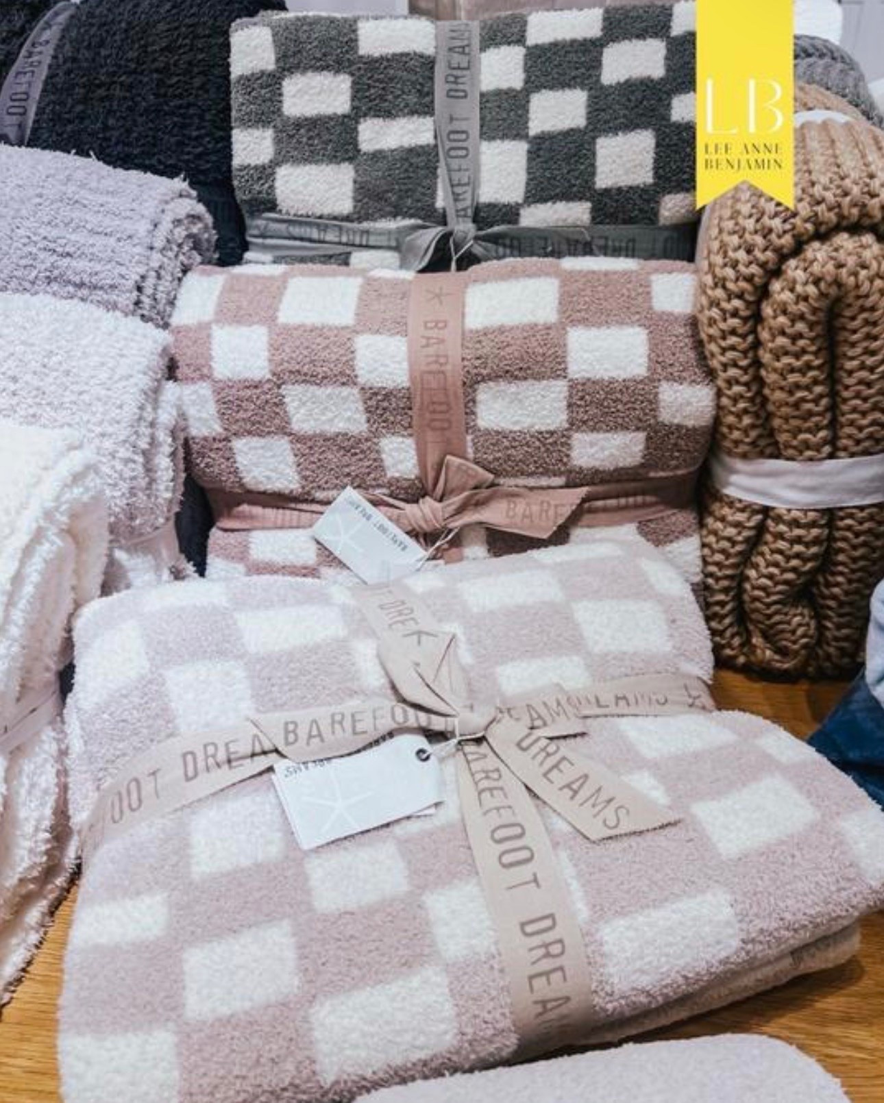 NSALE Barefoot Dreams blankets!!

#LTKSaleAlert #LTKmomlife #LTKootd