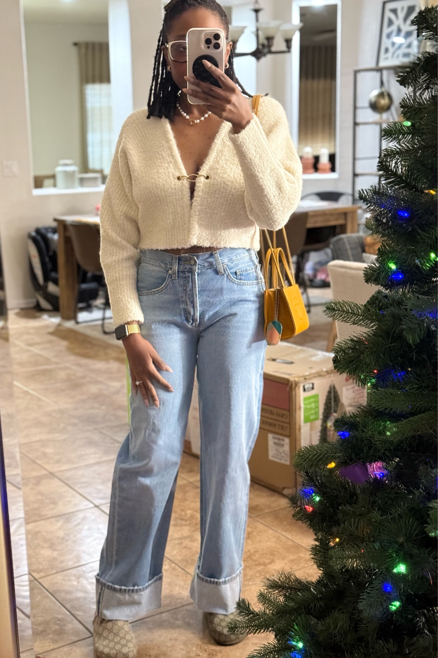 Winter in Arizona finally requires sleeves 😛 
Cardigan in small
Jeans are Etica denim Stanton (size 27), but these Target jeans linked are the best dupes I’ve found!! 

#LTKSaleAlert #LTKFindsUnder50 #LTKHoliday