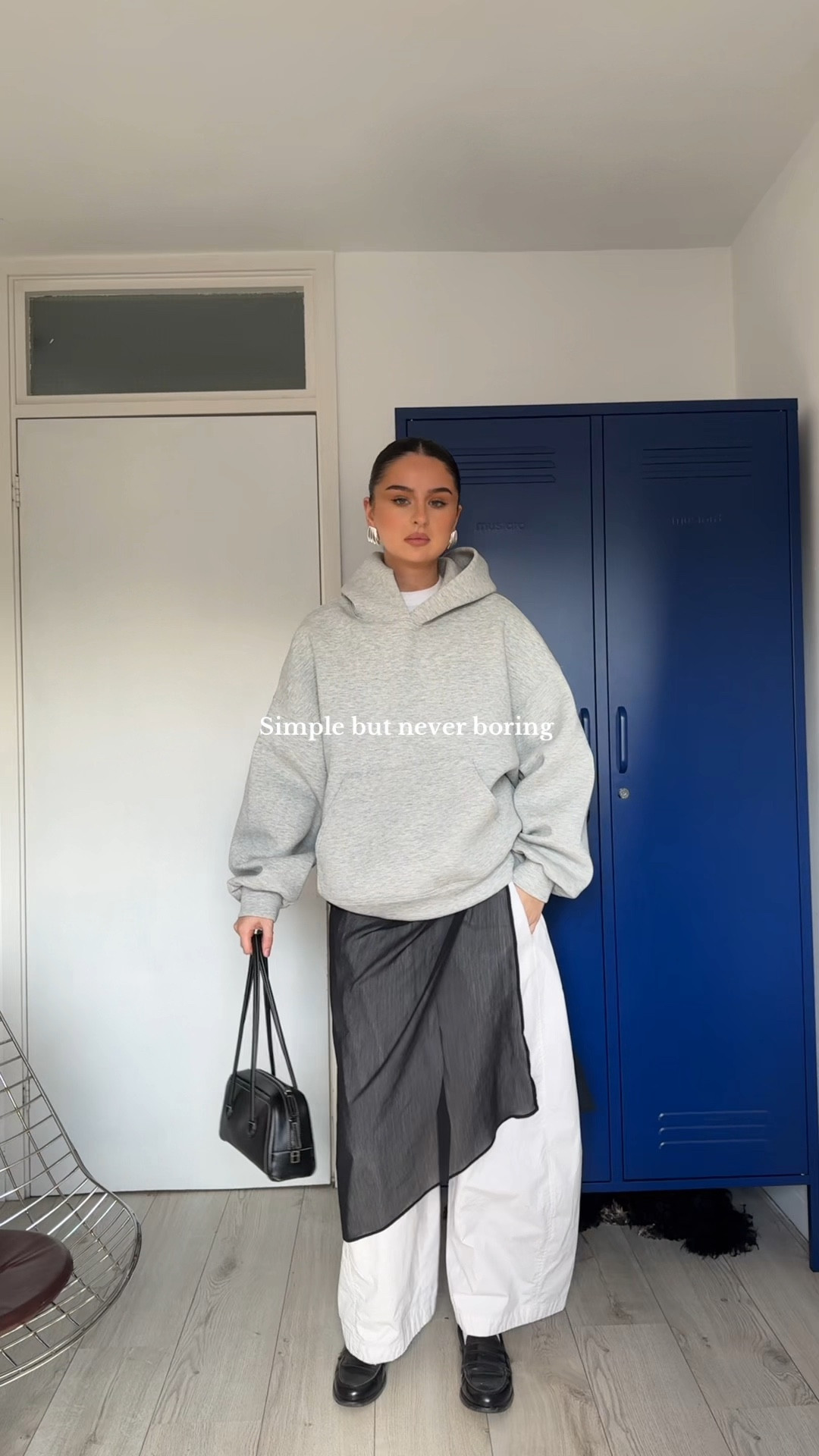 Oversized jumper outfit 

#LTKuk #LTKstyletip #LTKautumn