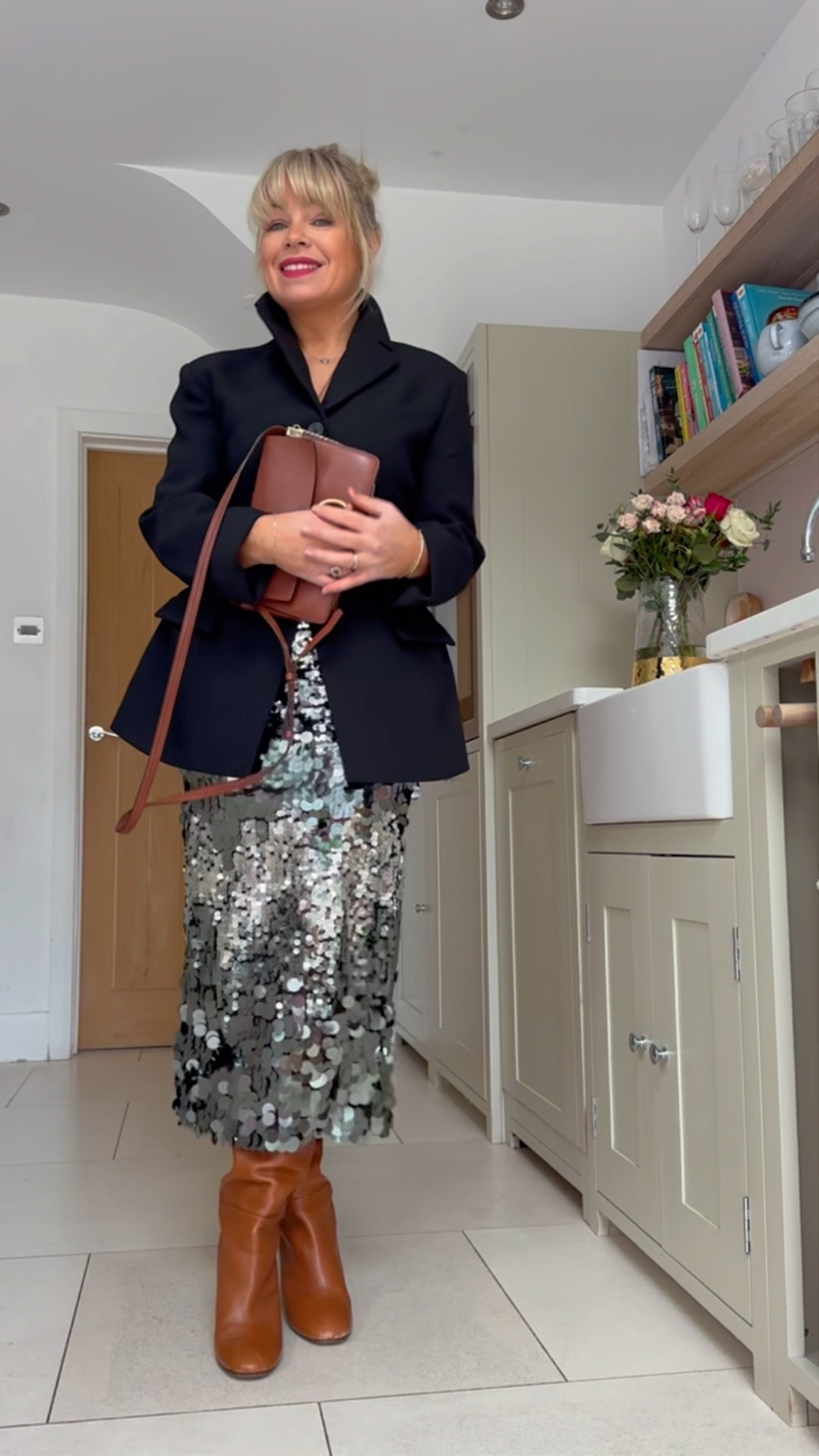 The cinched waist blazer 👌🏼

#LTKpartywear #LTKuk #LTKover50style