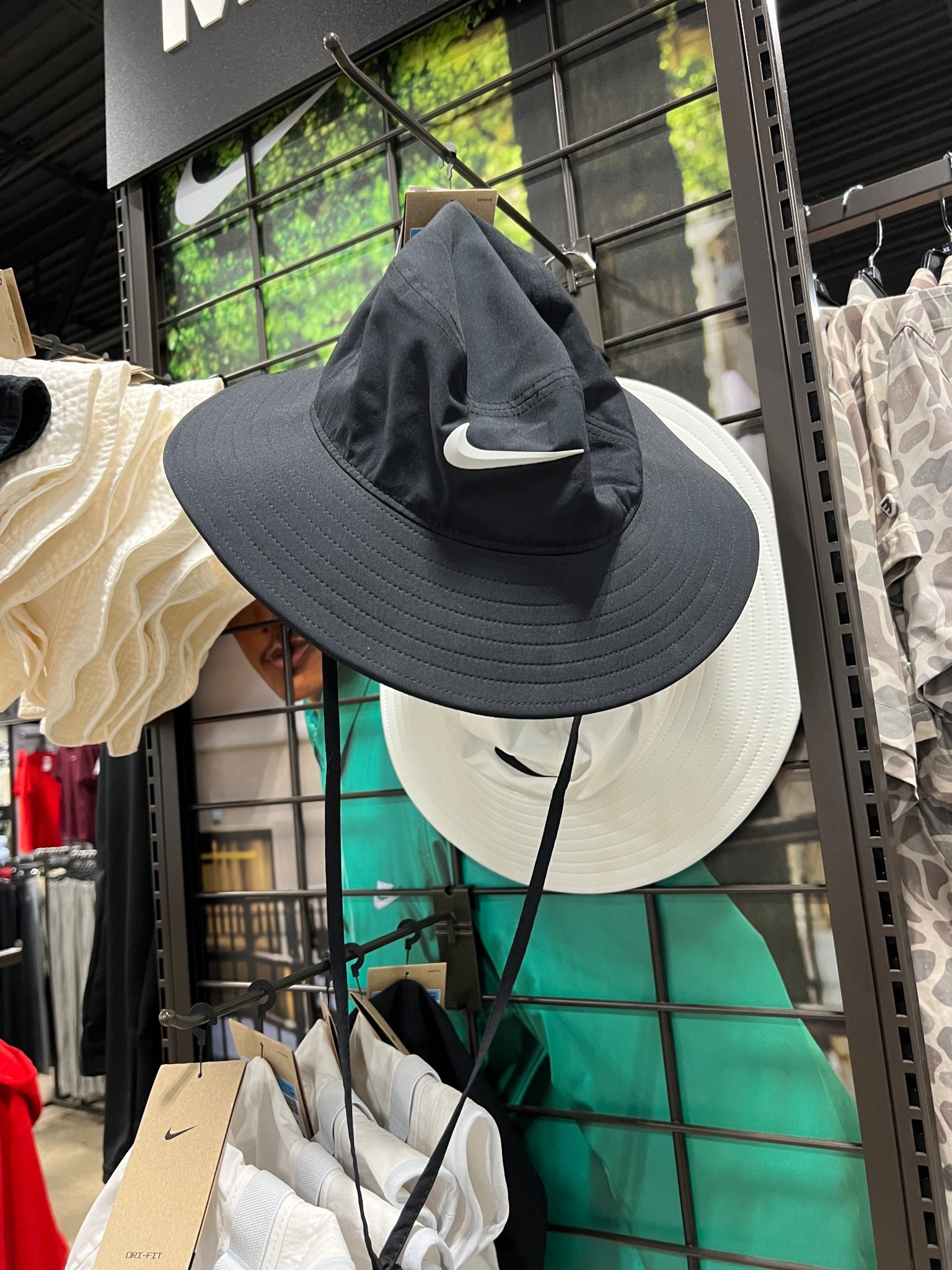 I love myself a bucket hat