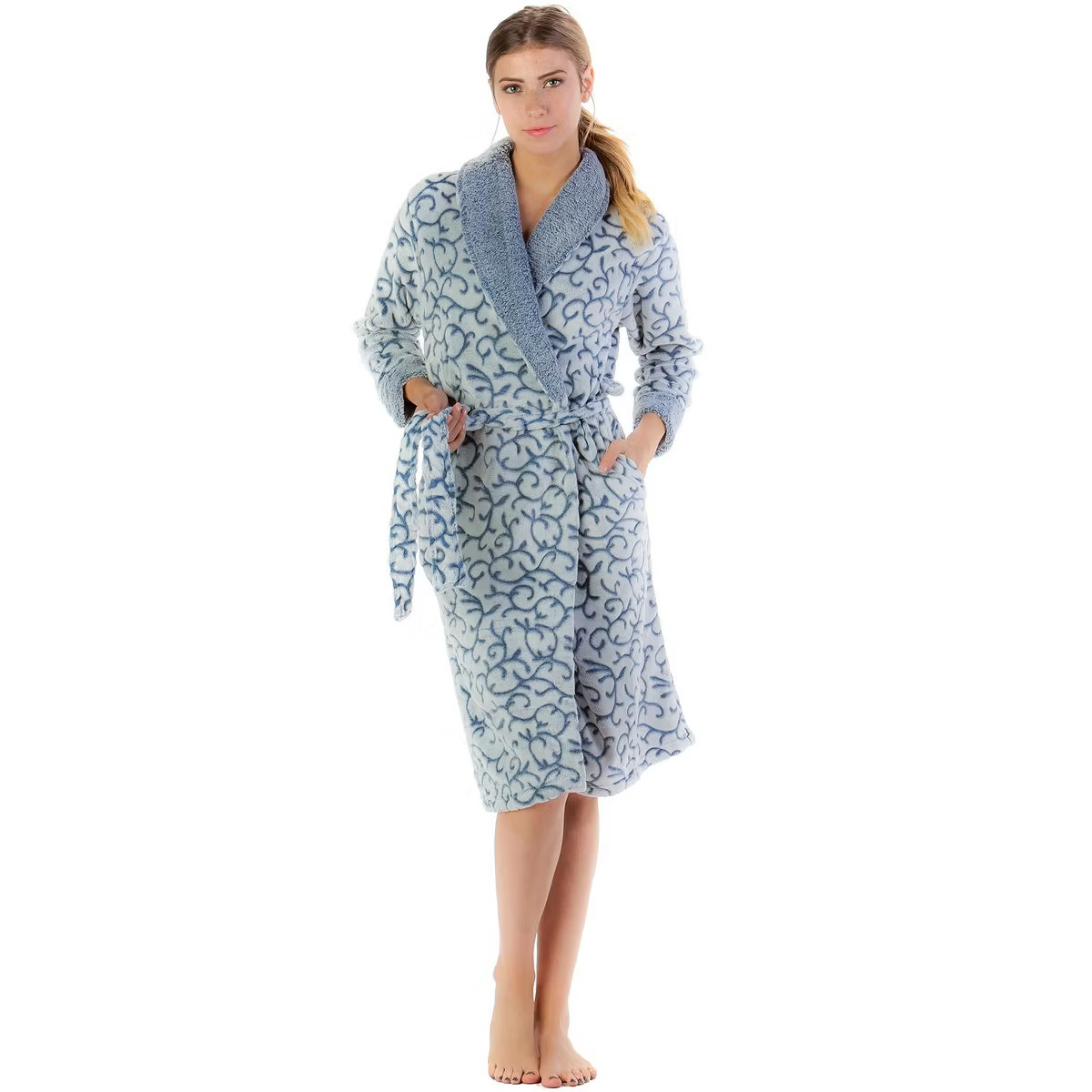 Casual Nights Women's Fleece Long Sleeve Plush Robe | Target