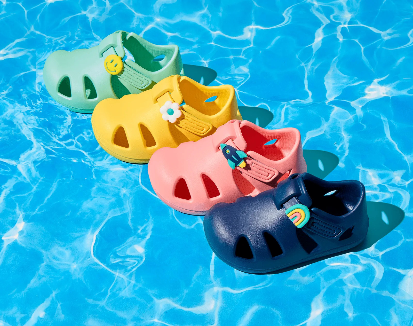 Splash Sandals 2 | Ten Little