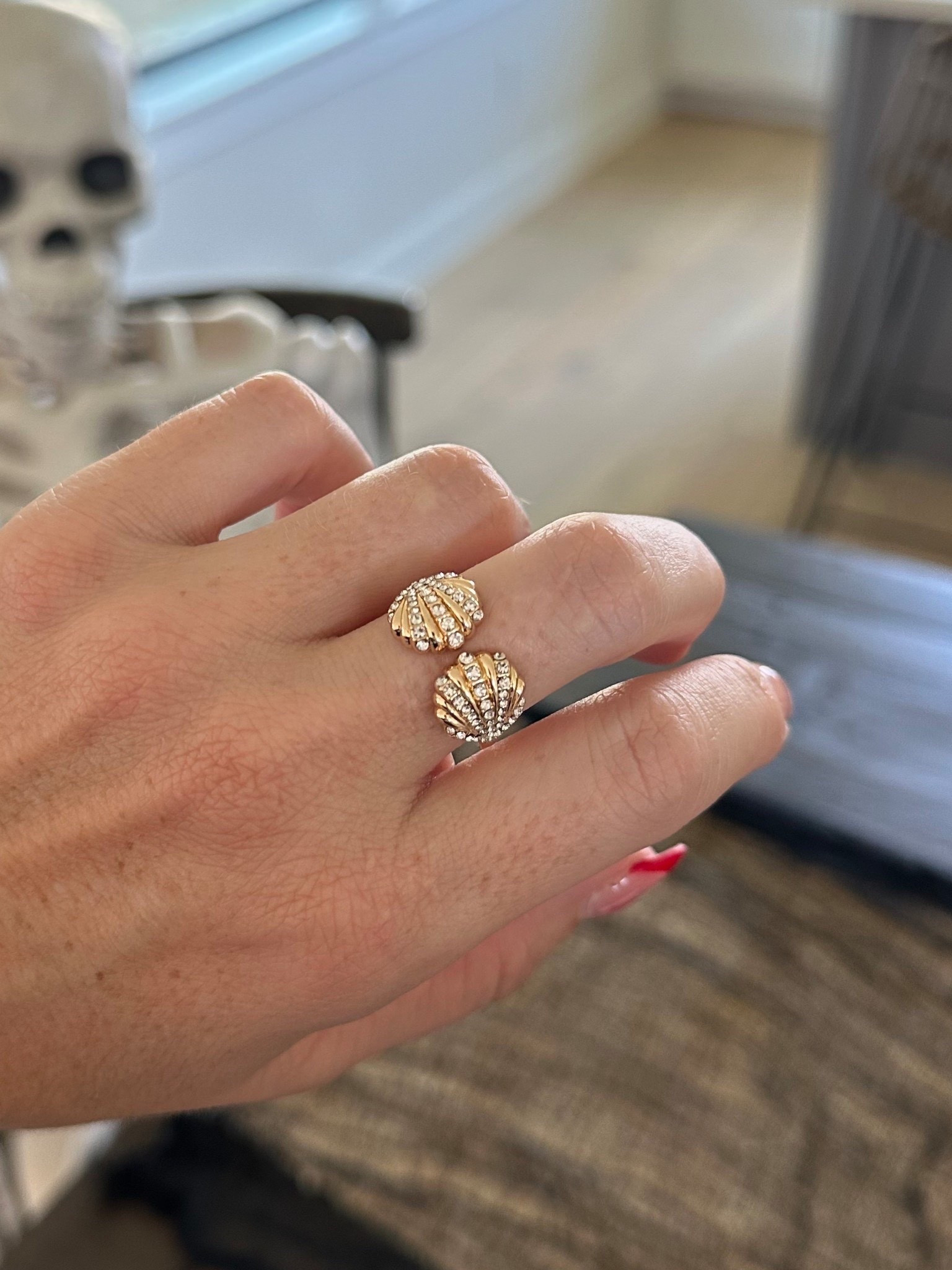 My shell ring is an extra 20% off sale and comes to $15 from $38! 

Linked a ton of other favorites that are all an extra 20% off!


#LTKFindsUnder50 #LTKGiftGuide #LTKSaleAlert