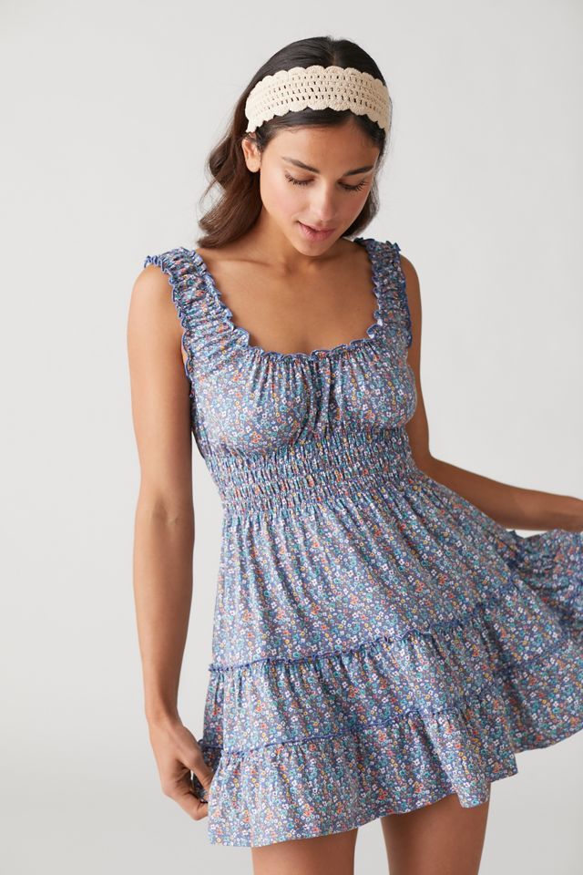 UO Lizzy Smocked Floral Mini Dress | Urban Outfitters (US and RoW)