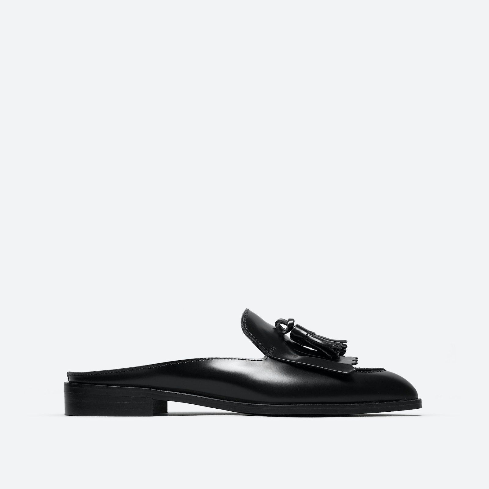 Women's Tassel Loafers Mule by Everlane in Black, Size 5 | Everlane