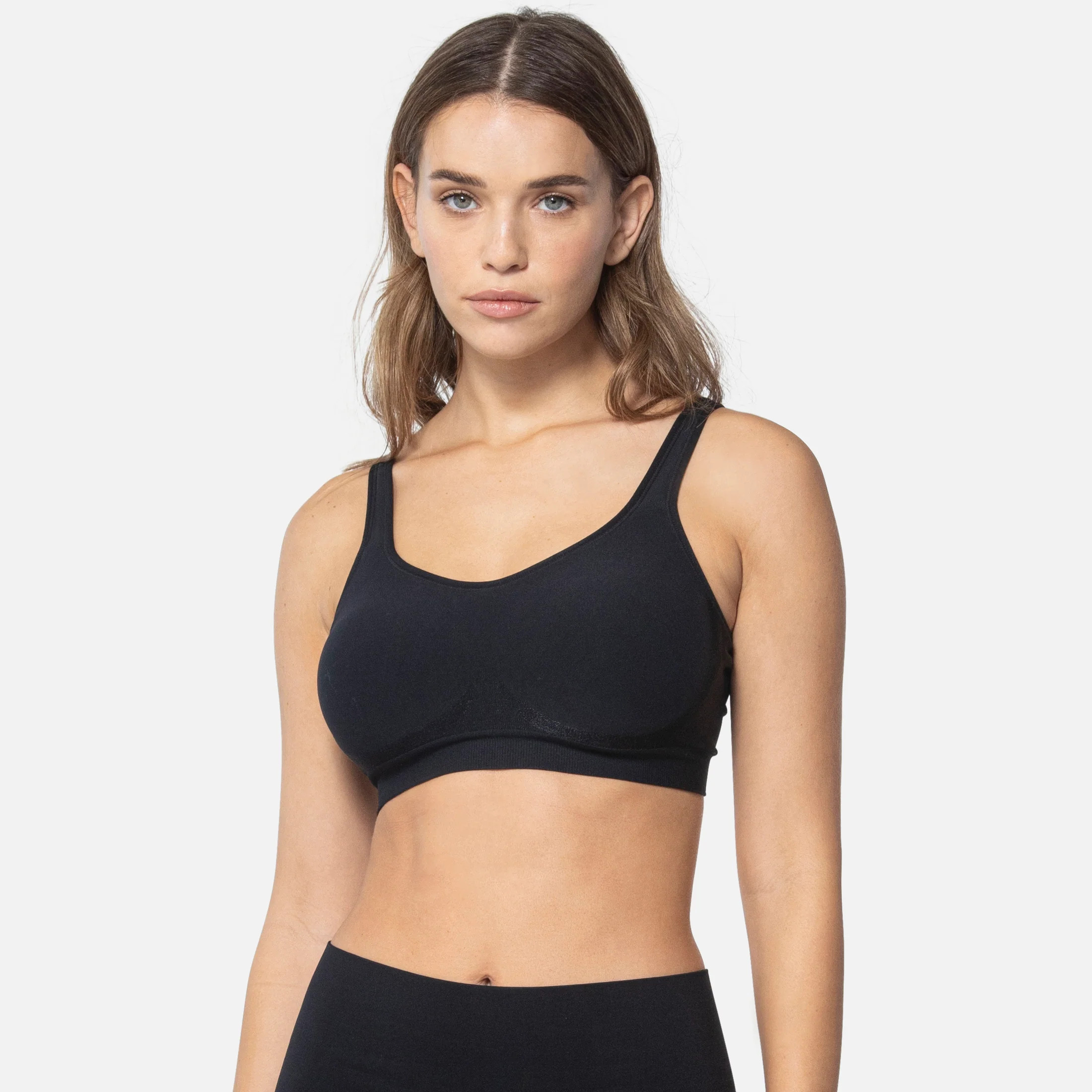 459 The Comfort Shaping Bra with Adjustable Straps | Underoutfit