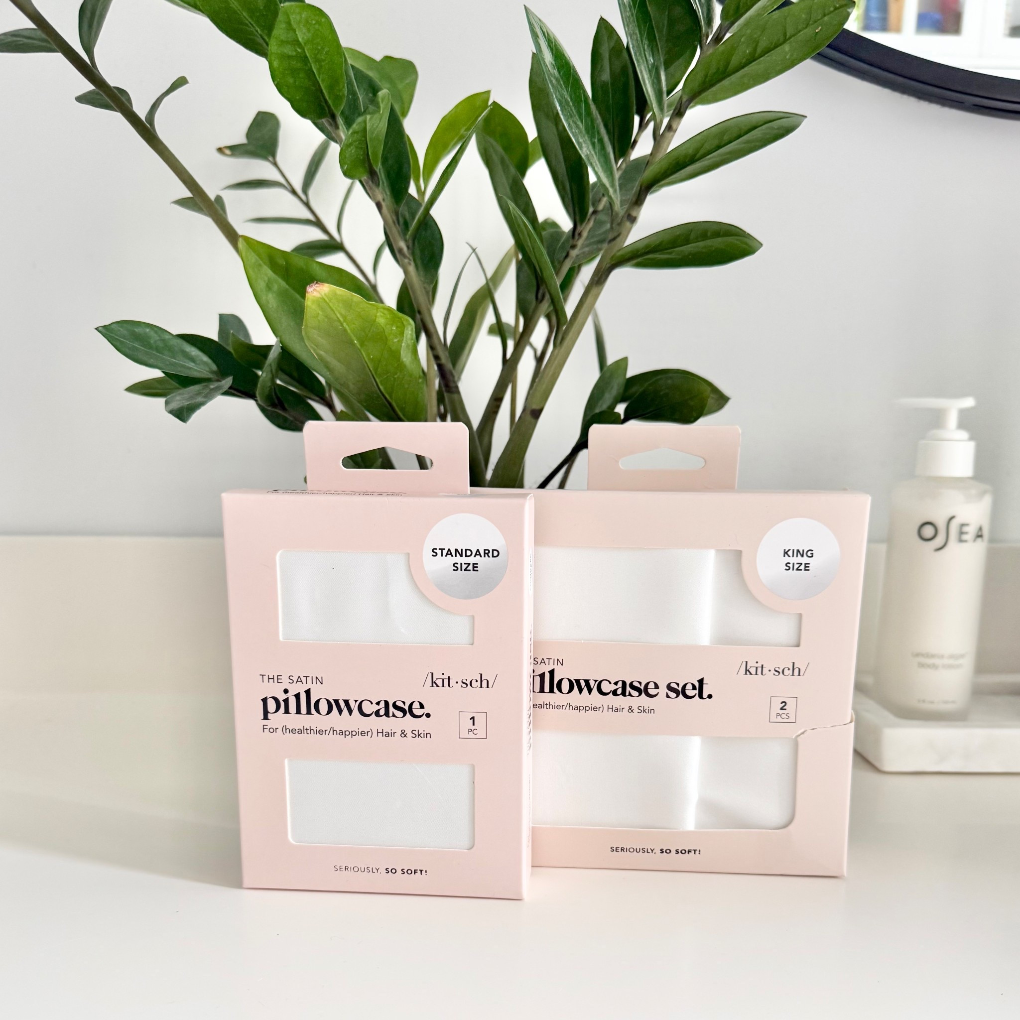 Today is the last day to shop 
the @ultabeauty sale!

@mykitsch 
Accessories Buy 1 Get 1 50% off
These are my favorite pillowcases. 
Available in two different sizes & a ton of colors

#LTKSaleAlert #LTKMothersDay #LTKBeauty