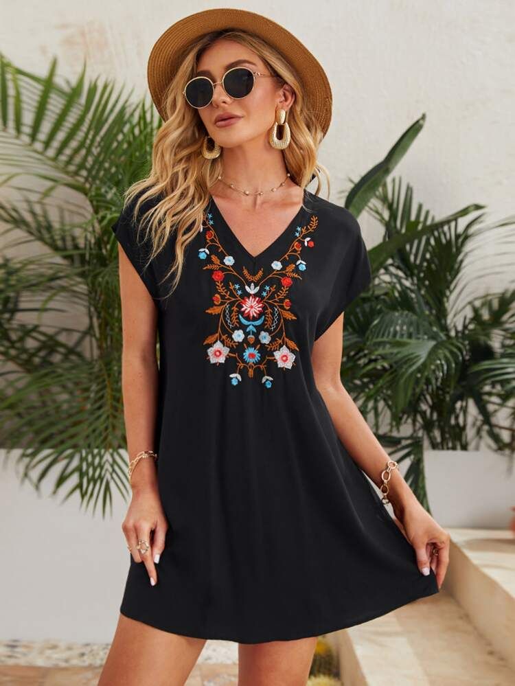 SHEIN Batwing Sleeve Floral Embroidery Dress | SHEIN