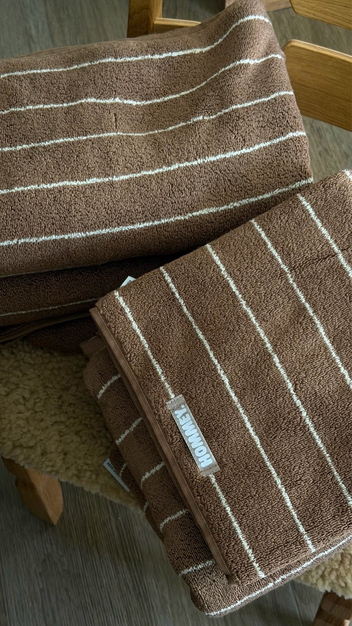 brown striped bath towels