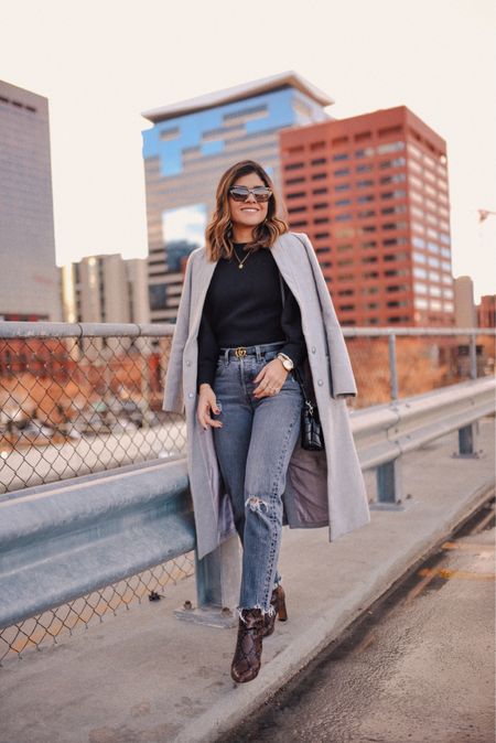 Pinterest most popular outfits! 
Another look that always gets so many saves! These’s Levi’s are so good! I’m linking similar items here!!

#LTKfindsunder100 #LTKshoecrush #LTKworkwear