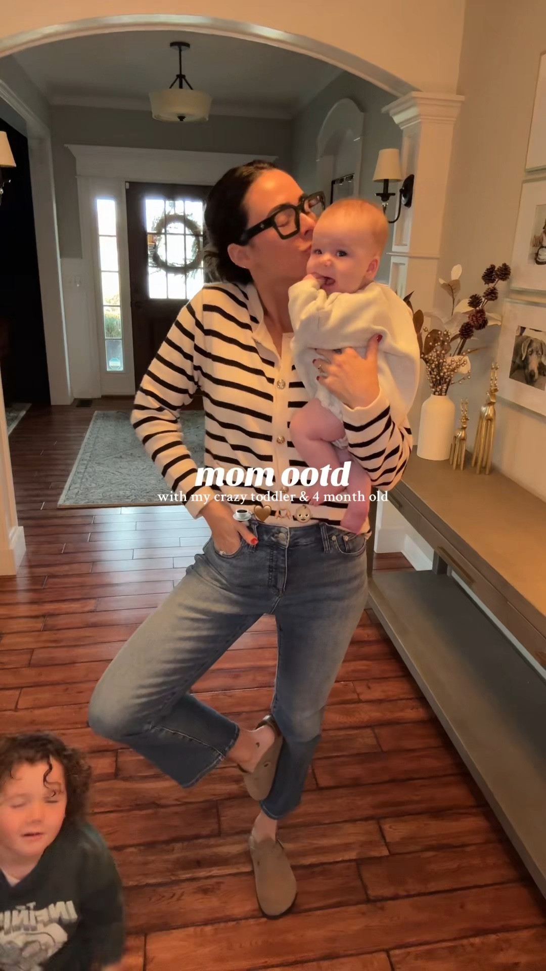 Mom ootd 🫶🏽 

Madewell, Amazon, Birkenstock, Amazon glasses, bluelight glasses, fall fashion, mom style, casual 

#LTKStyleTip #LTKFindsUnder100 #LTKSaleAlert
