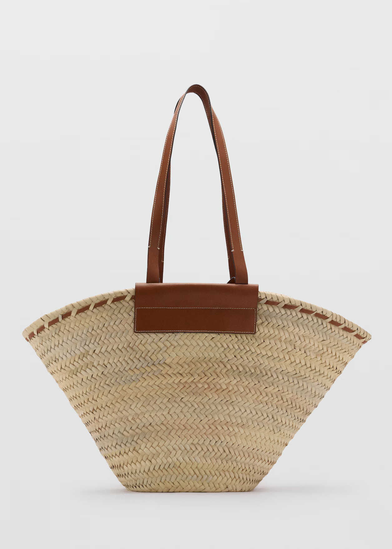 Large natural fibre basket with leather handle - Women | MANGO United Kingdom | MANGO (UK)