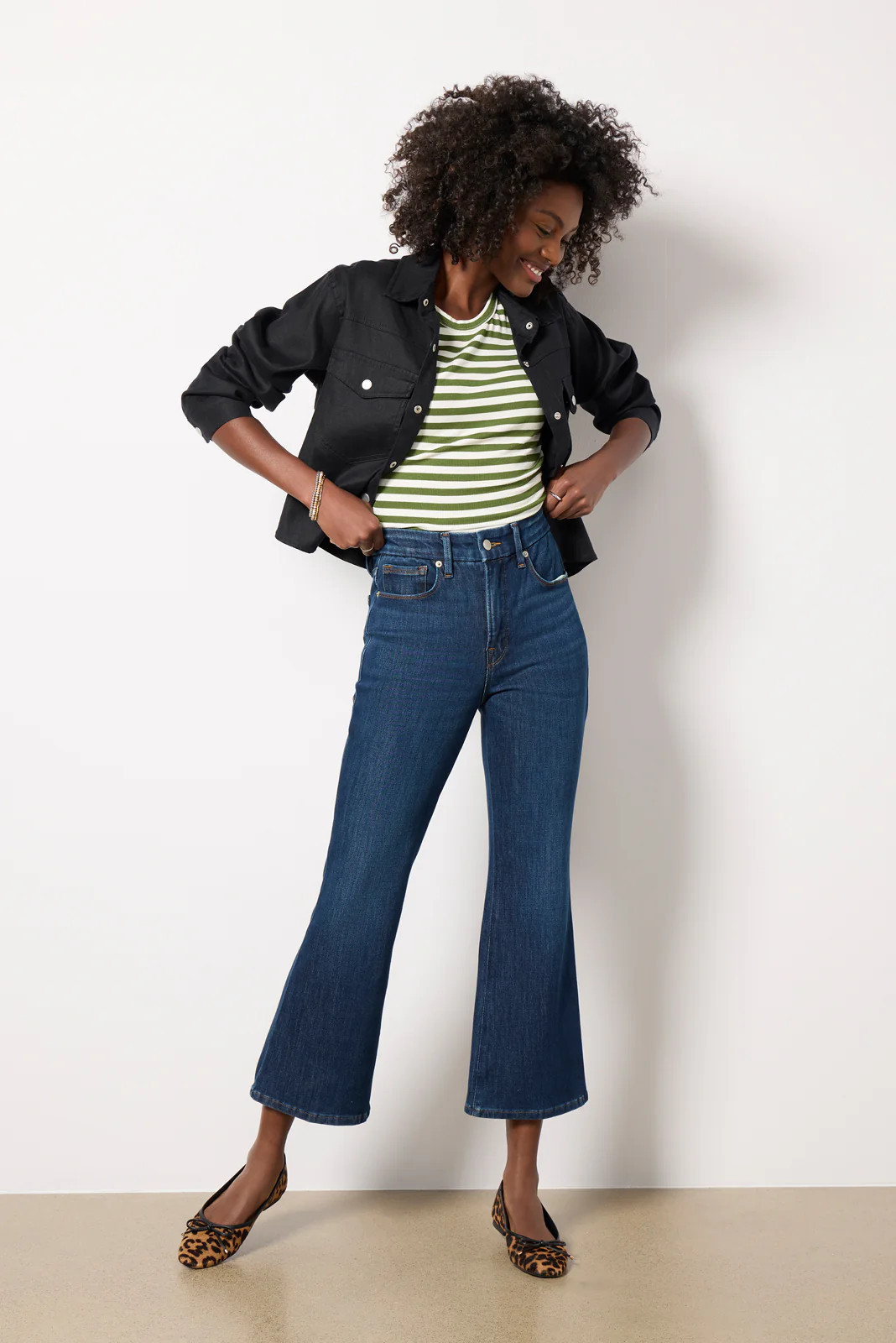 GOOD AMERICAN Women's Legs Crop Mini Boot Jeans, Size 4, Blue | Evereve