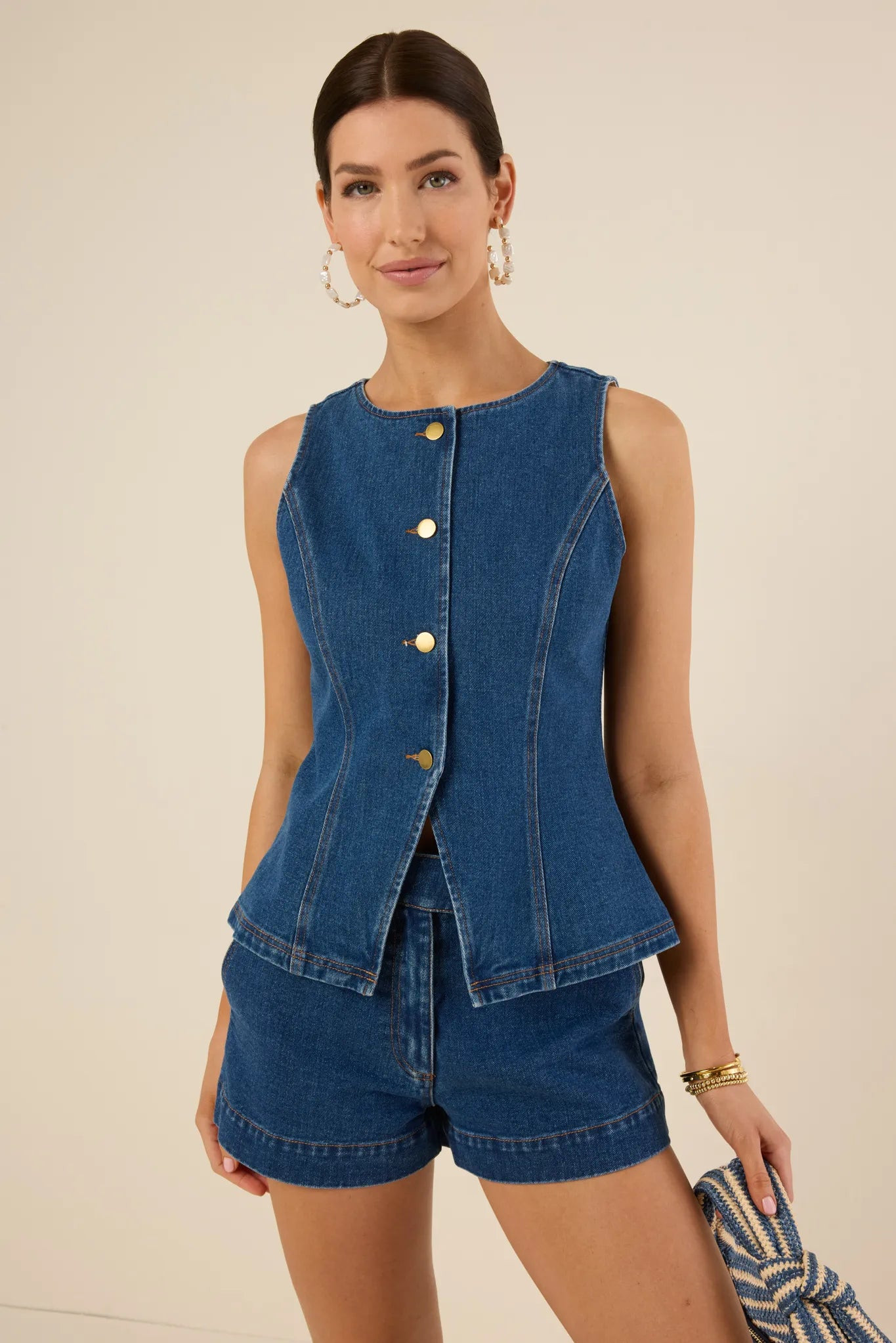 Justine Vest | Avara