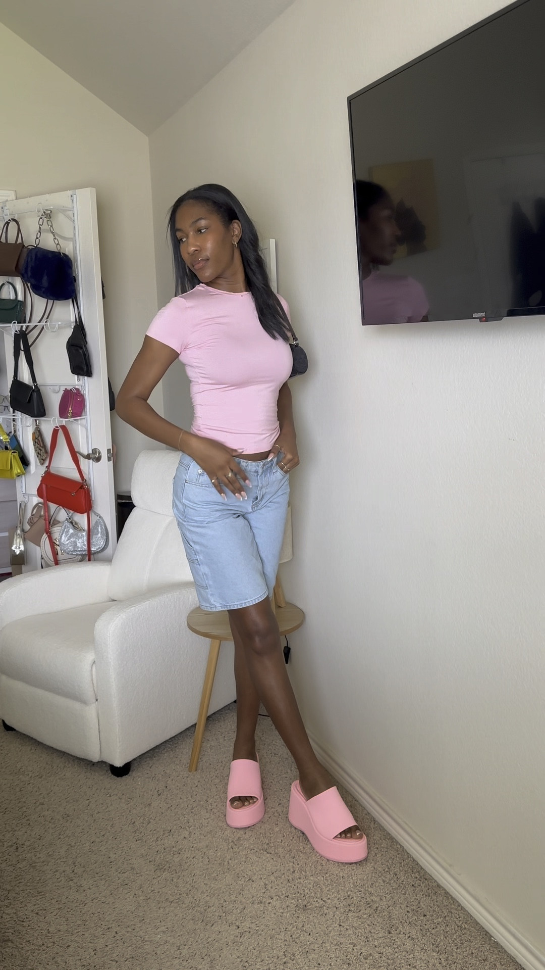 these basic tees from Amazon are so perfect and come in every color 💛🩷💚 literally less than $15, true to size AND stretchy yet quality material! 

#LTKVideo #LTKstyletip #LTKfindsunder50