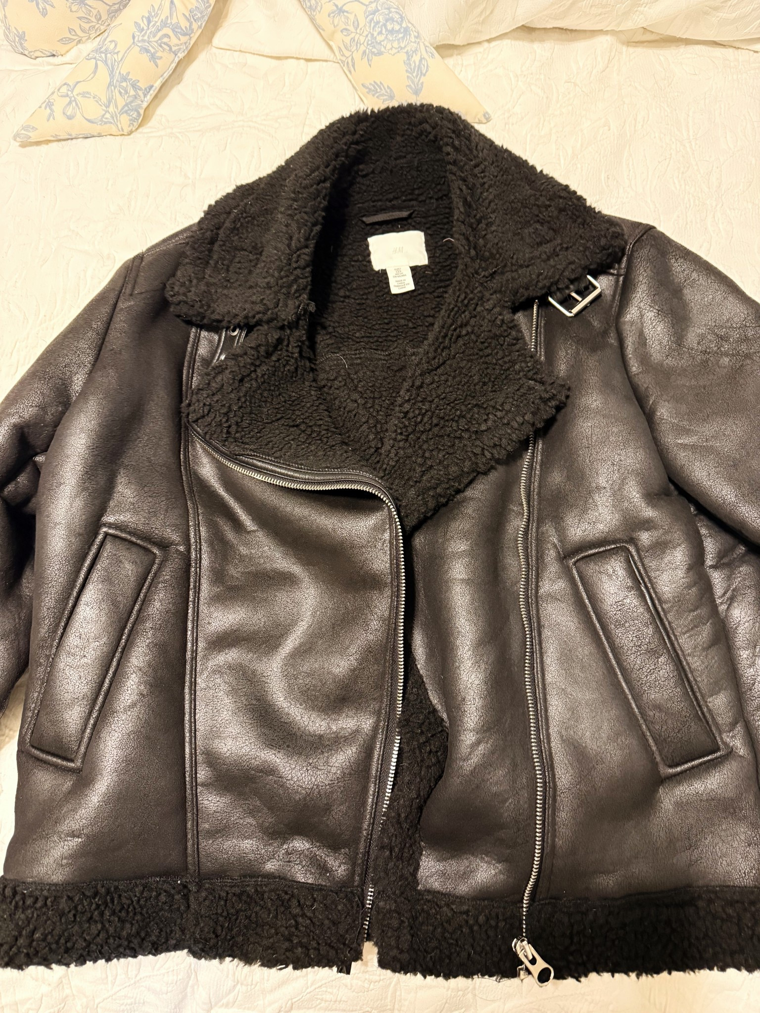 Leather fur coat from H&M 
-perfect for date night, going out coat, Valentines outfit , party outfit 

#LTKootd #LTKWorkwear #LTKNYFW