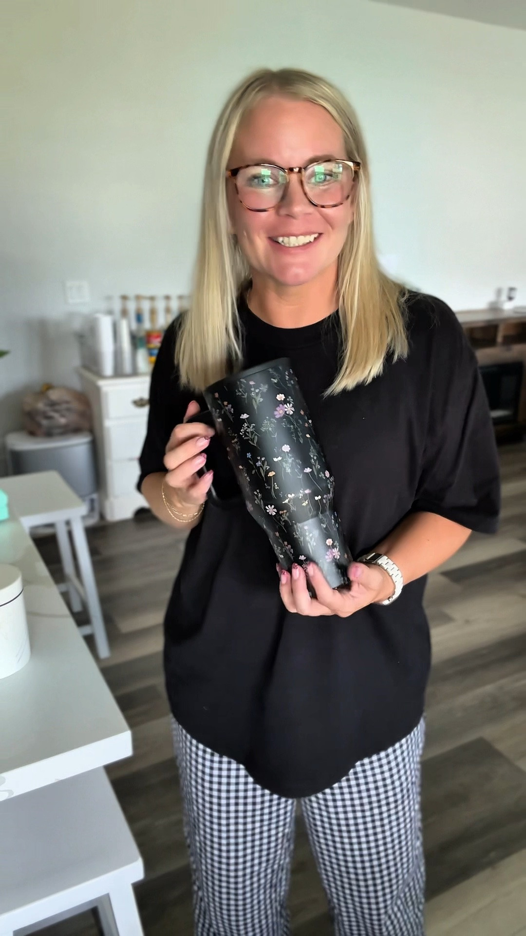 Who doesn’t dress to match their new HydroJug?!

#LTKgrwm #LTKootd #LTKOver40