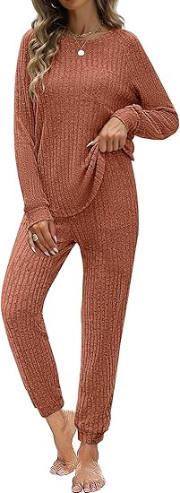 JUSTFASHIONNOW Womens Ribbed Knit Lounge Set 2 Piece Outfits Long Sleeve Pajama Set Loungewear Jo... | Amazon (US)