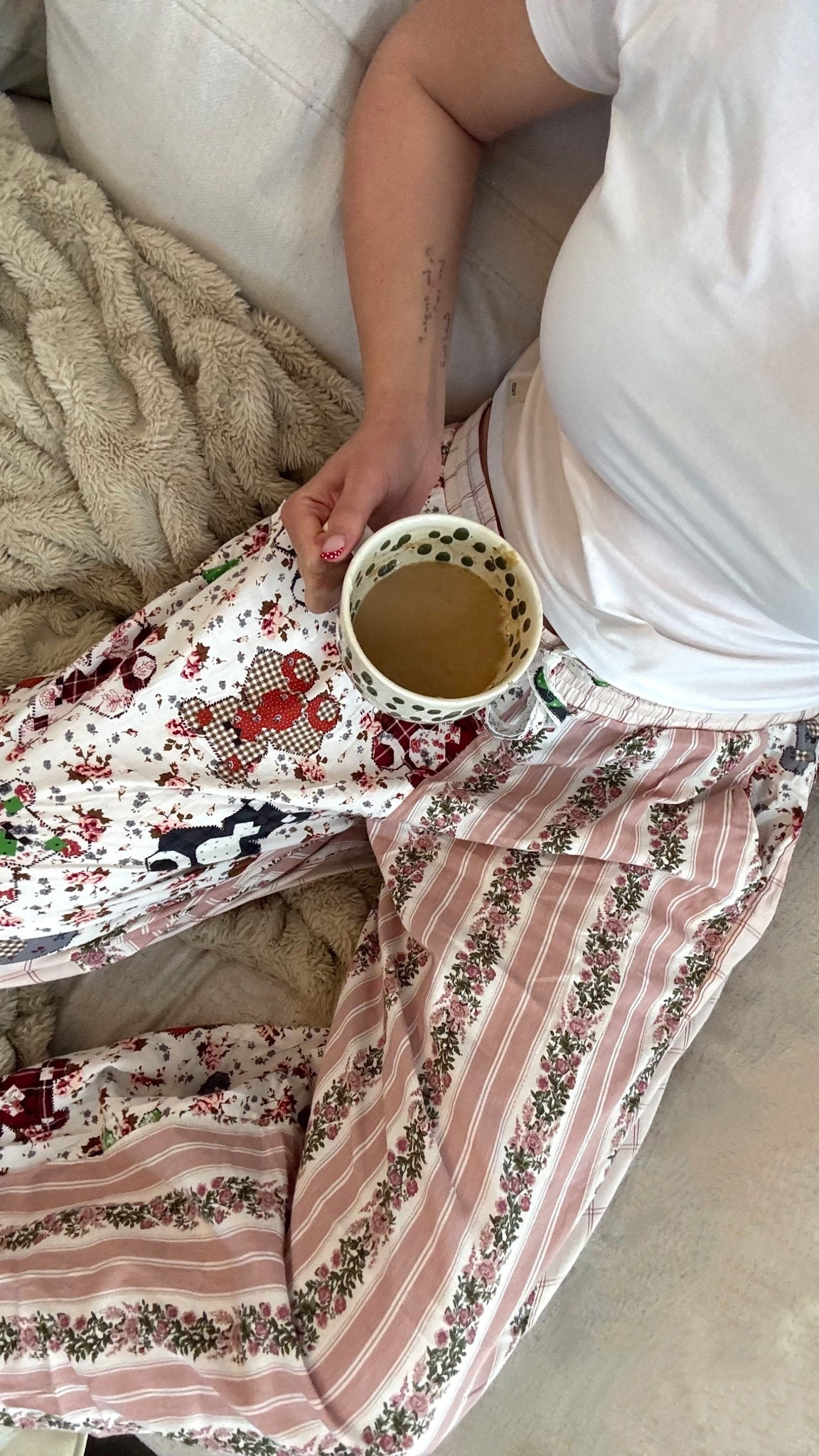 Urban Outfitters, Black Friday Cyber Monday sale, loungewear pants 

#LTKmorningroutine #LTKCyberWeek #LTKFindsUnder50