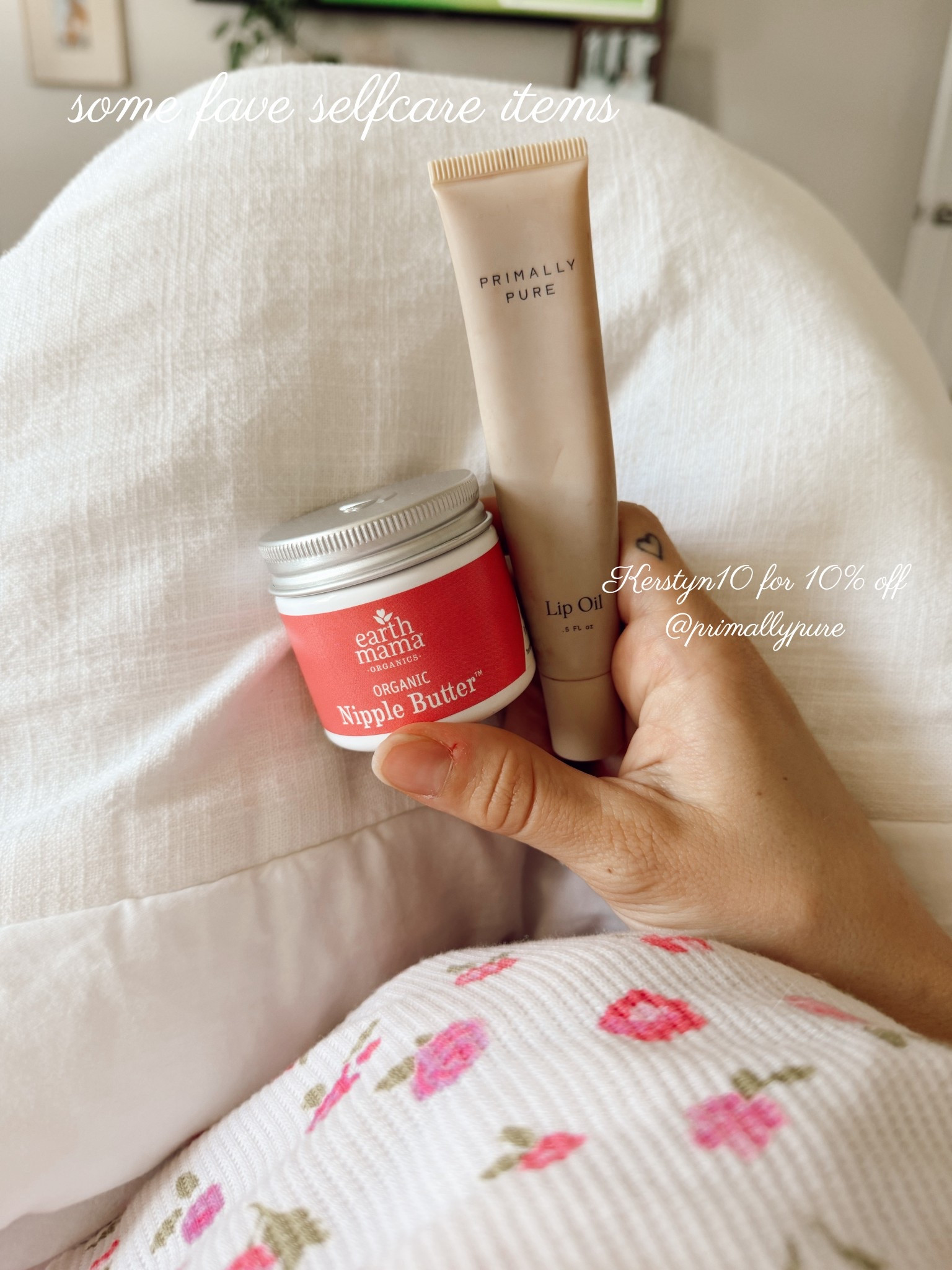 some postpartum self care faves - I love this lip oil from @primallypure “kerstyn10” for 10% off 

#LTKmorningroutine #LTKmomlife #LTKdayinmylife