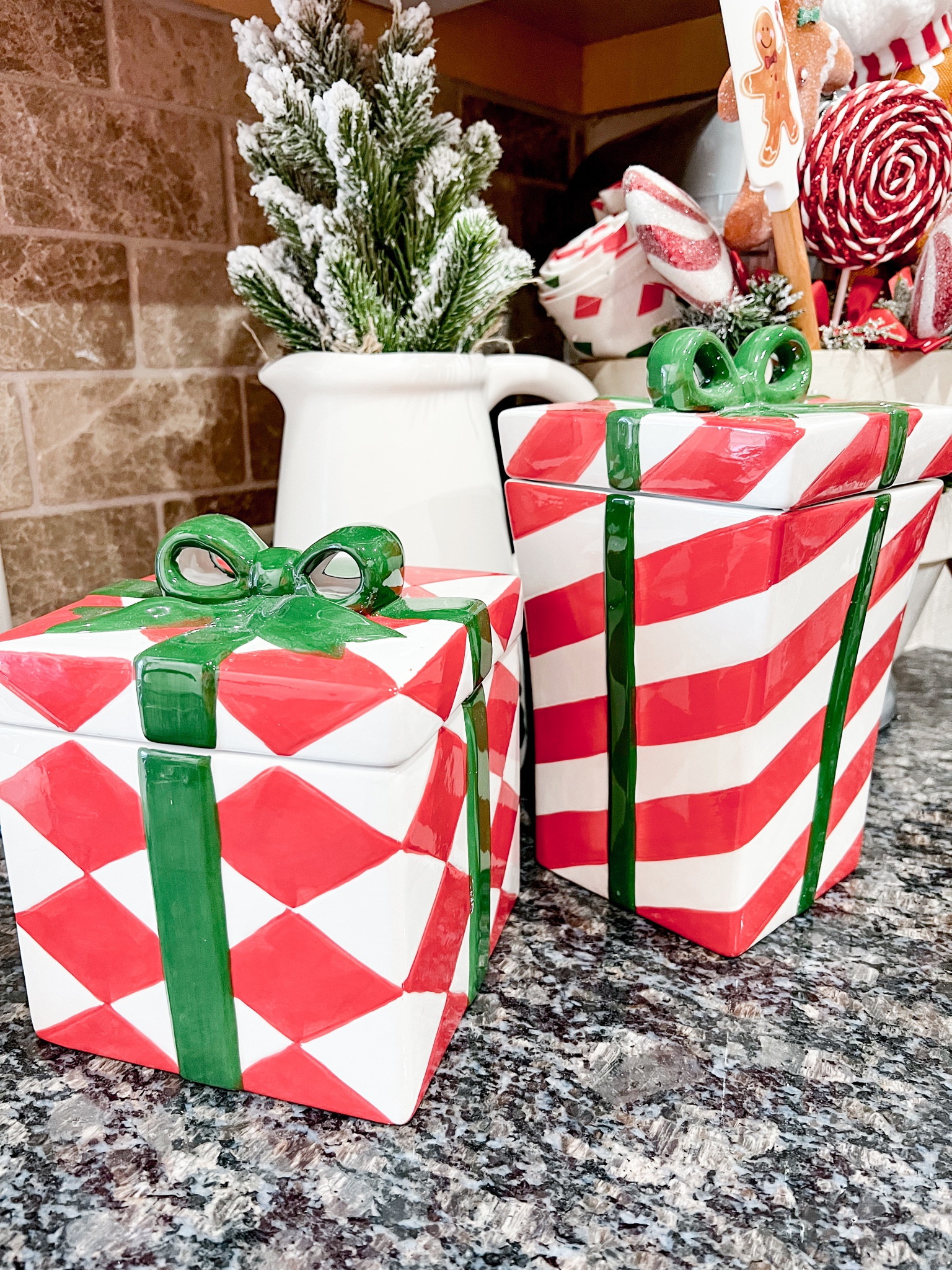 ❤️🌲❤️The cutest Christmas canisters❤️🌲❤️#christmaskitchenfinds #christmasdecor #christmasdecorations #walmartchristmas #walmartfinds 

#LTKhome #LTKSeasonal #LTKCyberWeek