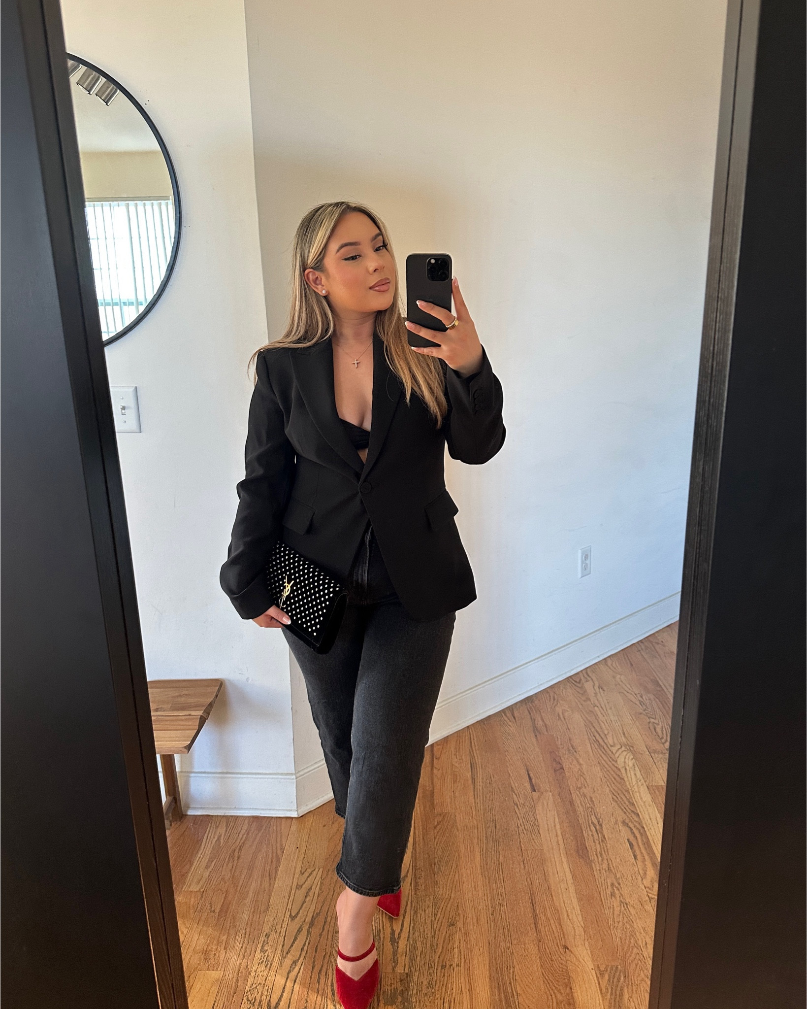 A&F Ankle Straight leg or Barrell Jeans?🥰 I love both! 

Wearing size 30 curve love

#LTKMidsize #LTKStyleTip