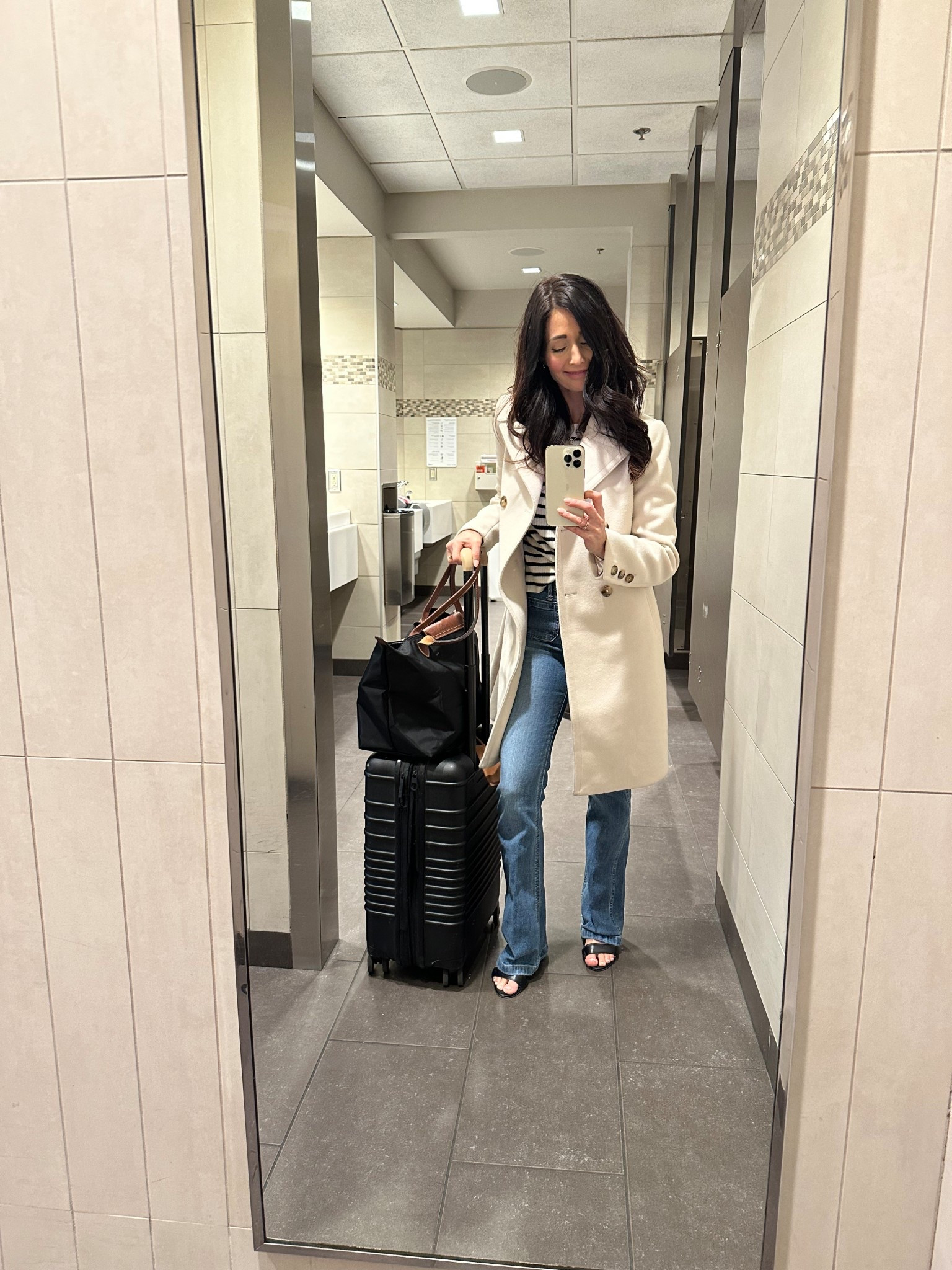 Travel day - but let’s make it cute ✈️👜

#LTKtravel #LTKpetite #LTKstyletip