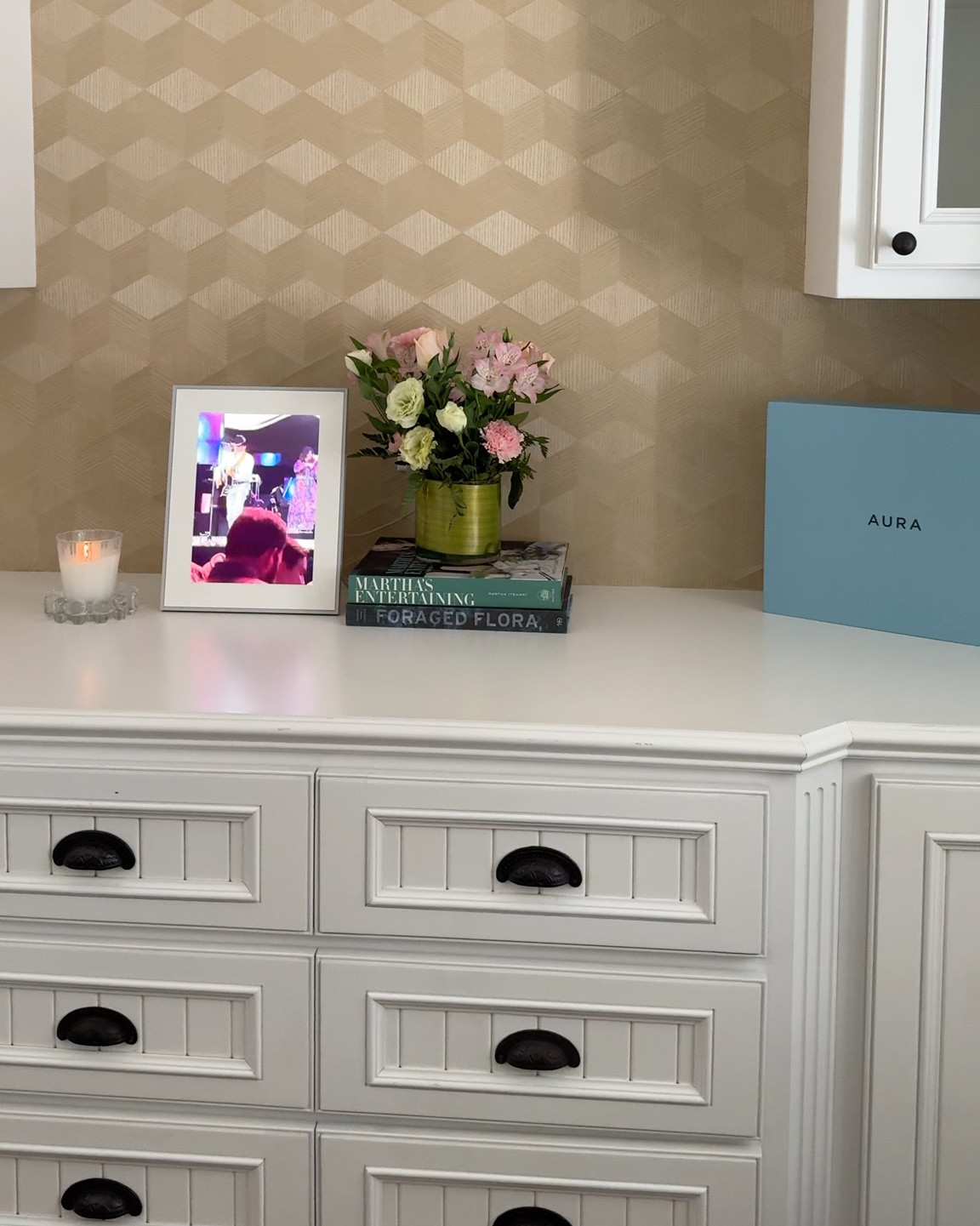 The Perfect Mother’s Day gift…the Aura Frame! I am sooooo happy I finally purchased one for myself - I find myself mesmerized during the day. I miss my littles!

From now through May 5 you can receive $25 off the Carver Mat or Aspen frames with code SPRINGGIFT! I’m ordering another one for Father’s Day! This is an amazing gift for a teacher too!

Check out Aura Frames! @auraframes


#aurapartner #ad

#LTKSaleAlert #LTKMothersDay #LTKHome