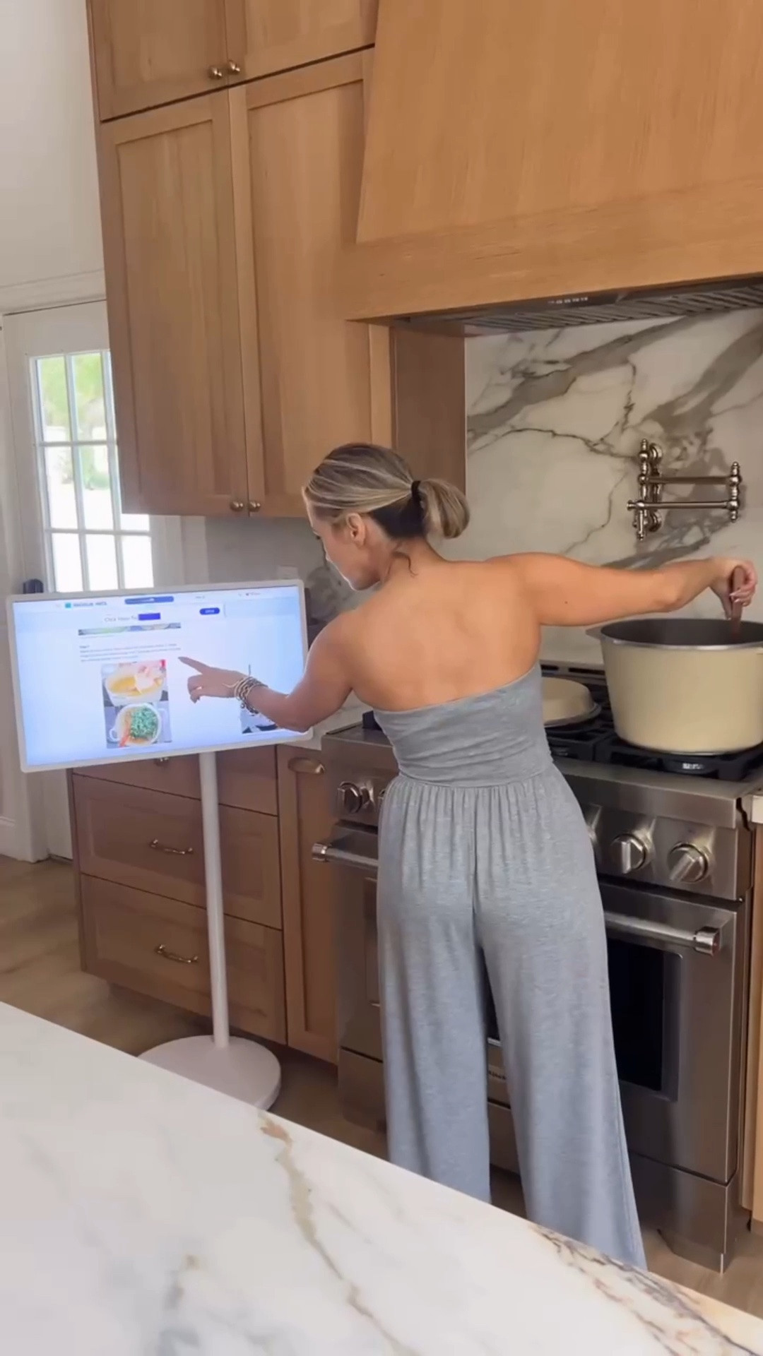 This rolling LG TV is basically a giant iPad for the house 😂🤩 I love that I can move it from room to room. It’s perfect for following recipes in the kitchen, watching shows while I’m getting ready, or bringing it wherever I’m hanging out.

#LTKHome #LTKU