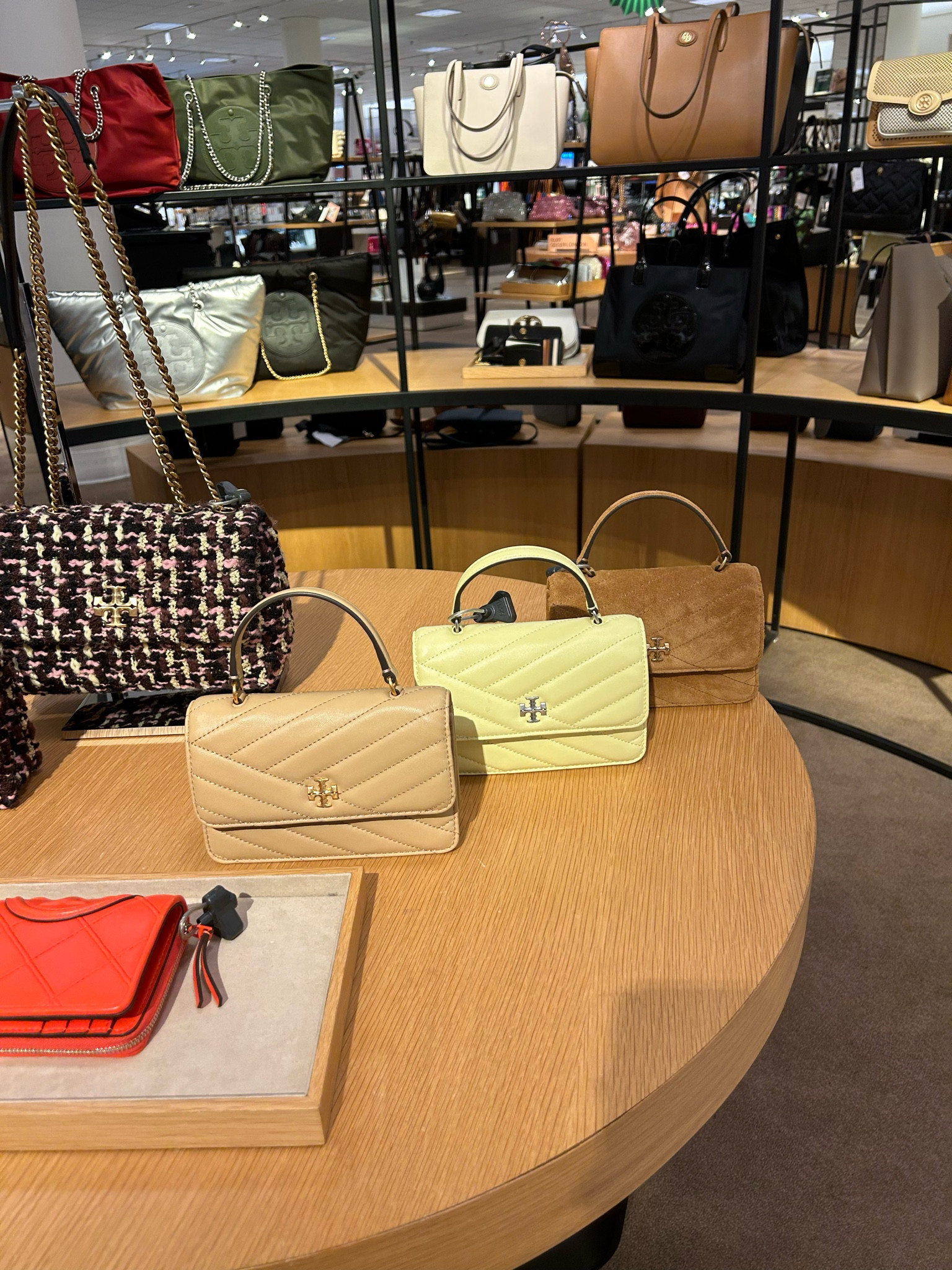 Our good girl, Tory Burch, started her Holiday Event. There are some exclusions from collections that I enjoy like Kira, Eleanor, and Miller but there are still some great handbags, shoes, and accessories to take advantage of. Let me know if you grab anything for yourself or order any gifts. 

#LTKitbag #LTKGiftGuide #LTKstyletip