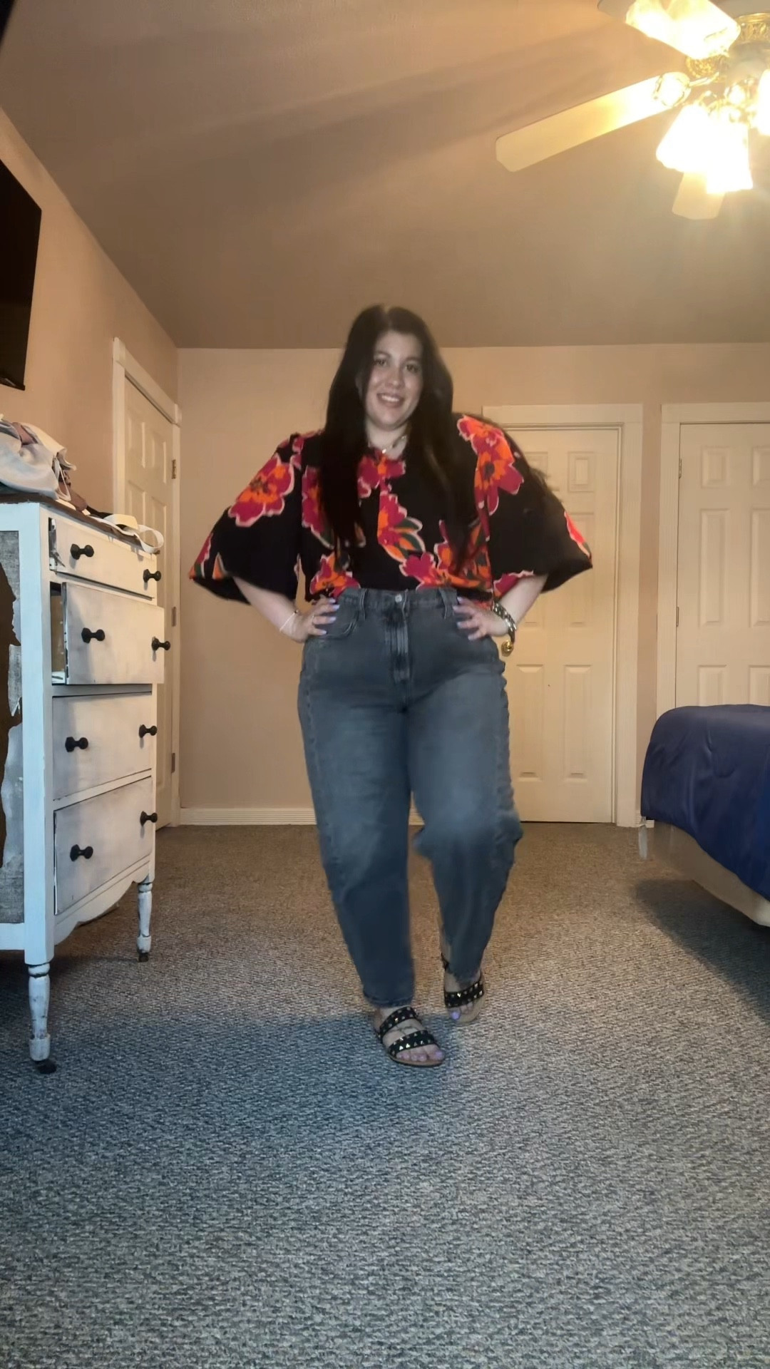 A fun take on a classic look. A button down with jeans looks out together every time. 

Shoes are old and I couldn’t find them but I linked similar options  

#LTKFindsUnder50 #LTKFindsUnder100 #LTKMidsize