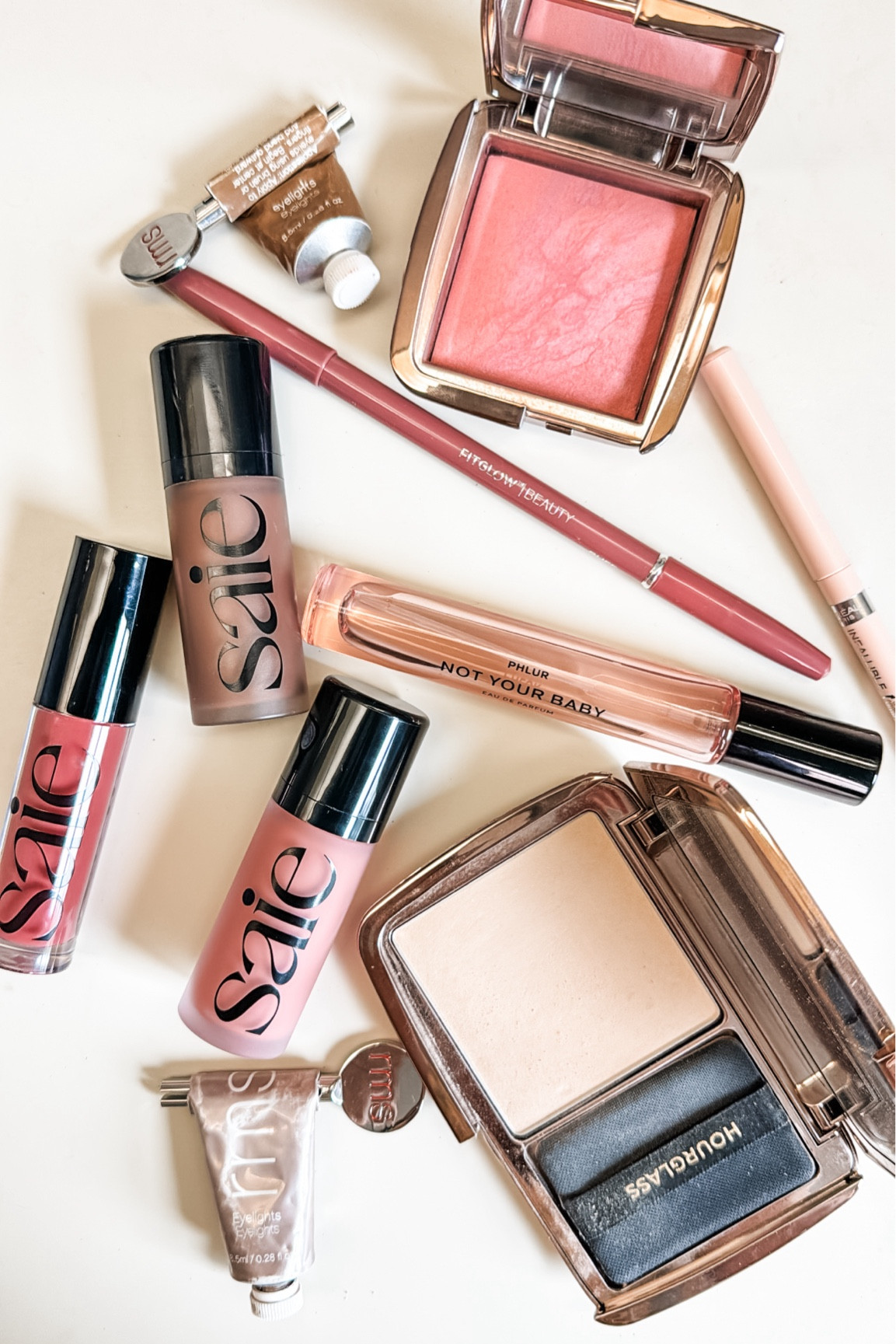 10 (clean) beauty items i am loving this summer!

#LTKBeauty #LTKSeasonal #LTKOver40