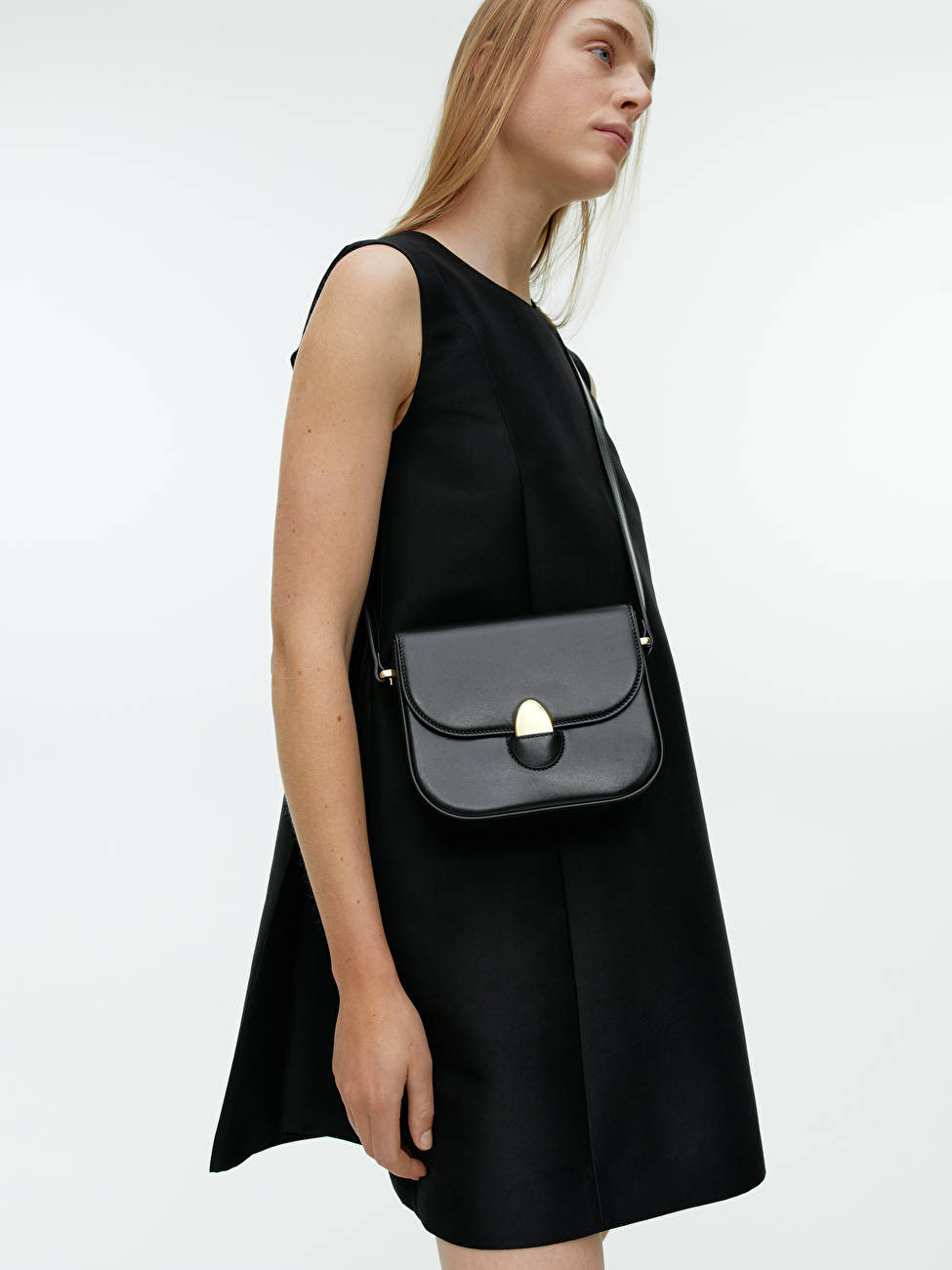 Leather Shoulder Bag | ARKET (US&UK)