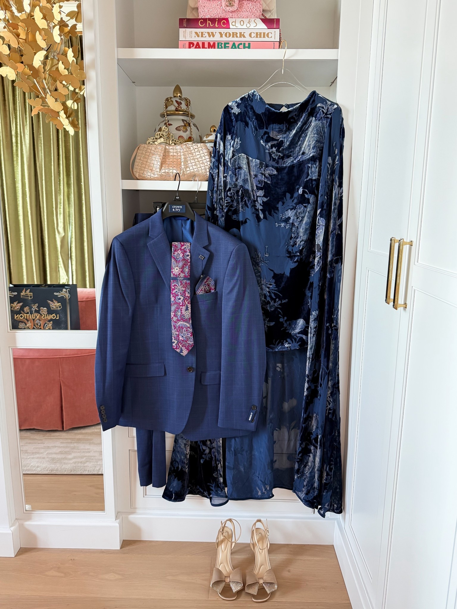 Winter wedding style
Size small dress 

#LTKMens #LTKWedding #LTKPetite