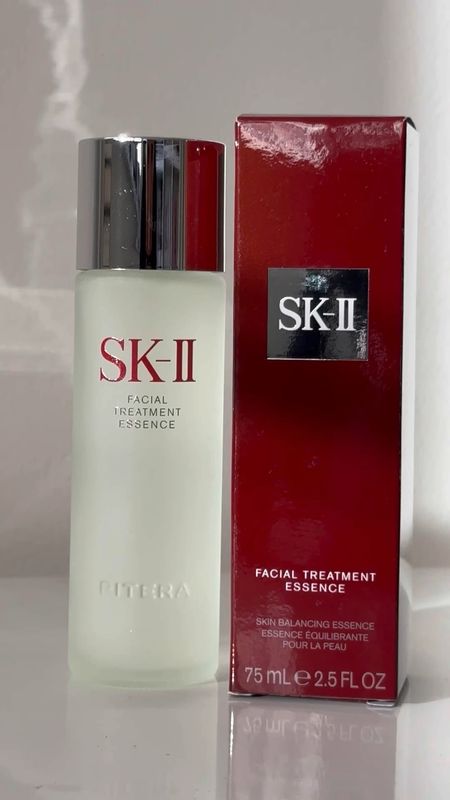For Lifelong Youthful Skin. @skii @skii.usa 🔴✨♥️Experience the Power of PITERA™.
In the 1970s, SK-ll scientists noticed the hands of elderly Japanese sake brewers looked decades younger than their age. Realizing the brewers' hands were immersed in fermented sake "mash" for hours a day, the scientists wondered if something in the fermentation process kept the skin looking younger. Further research into this process led to the discovery of PITERA™, a naturally derived liquid from yeast fermentation.

PITERA™ contains over 50 micronutrients including antioxidants, vitamins, minerals, and peptides to nourish and improve your skin from multiple dimensions, reducing visible skin damage and signs of aging. #SKII #luxuryskincare #facialessence #Skincare #skincarereel 


#LTKfindsunder100 #LTKbeauty #LTKGiftGuide