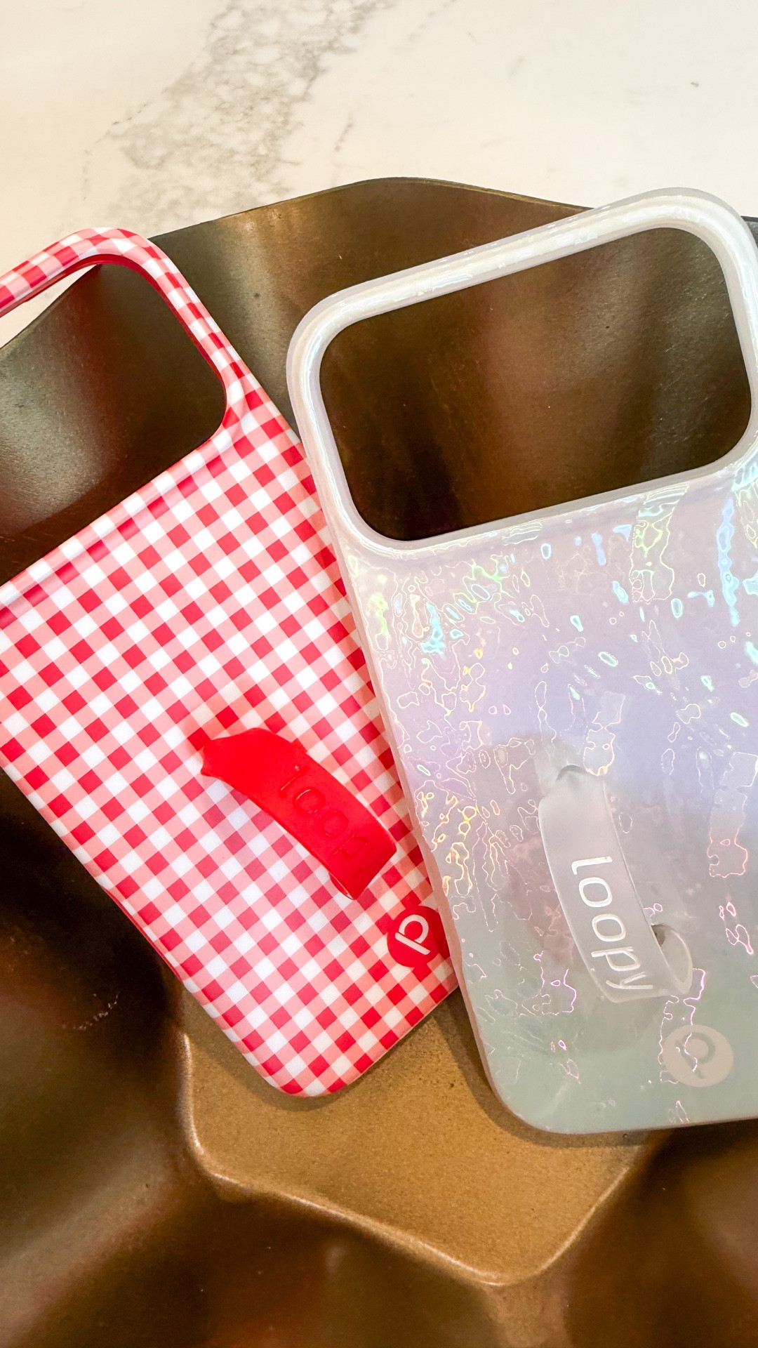 @Loopy Cases for the summer phone refresh!! use code HAPPY10 for 10% off •

#LTKSeasonal