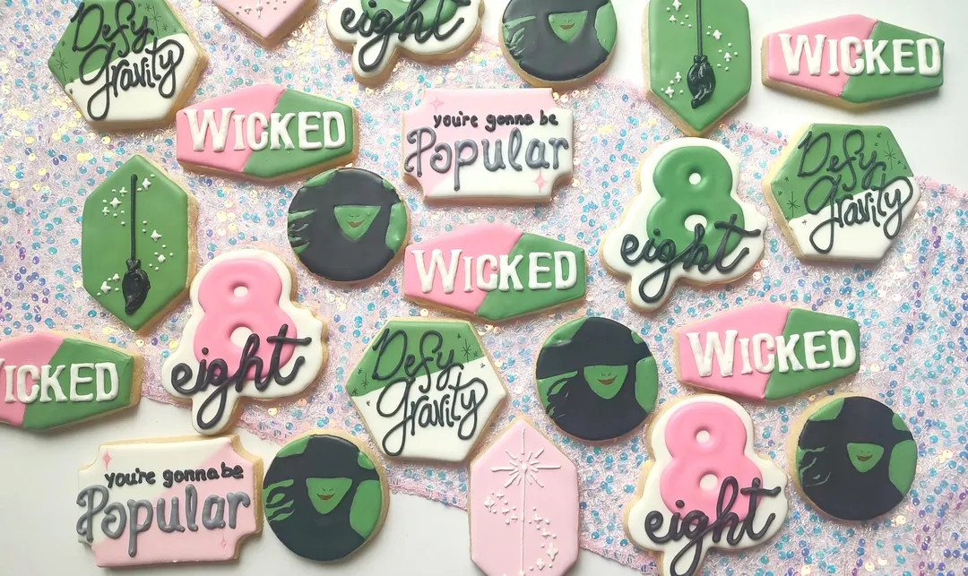 Wicked Royal Icing Decorated Sugar Cookies - Etsy | Etsy (US)