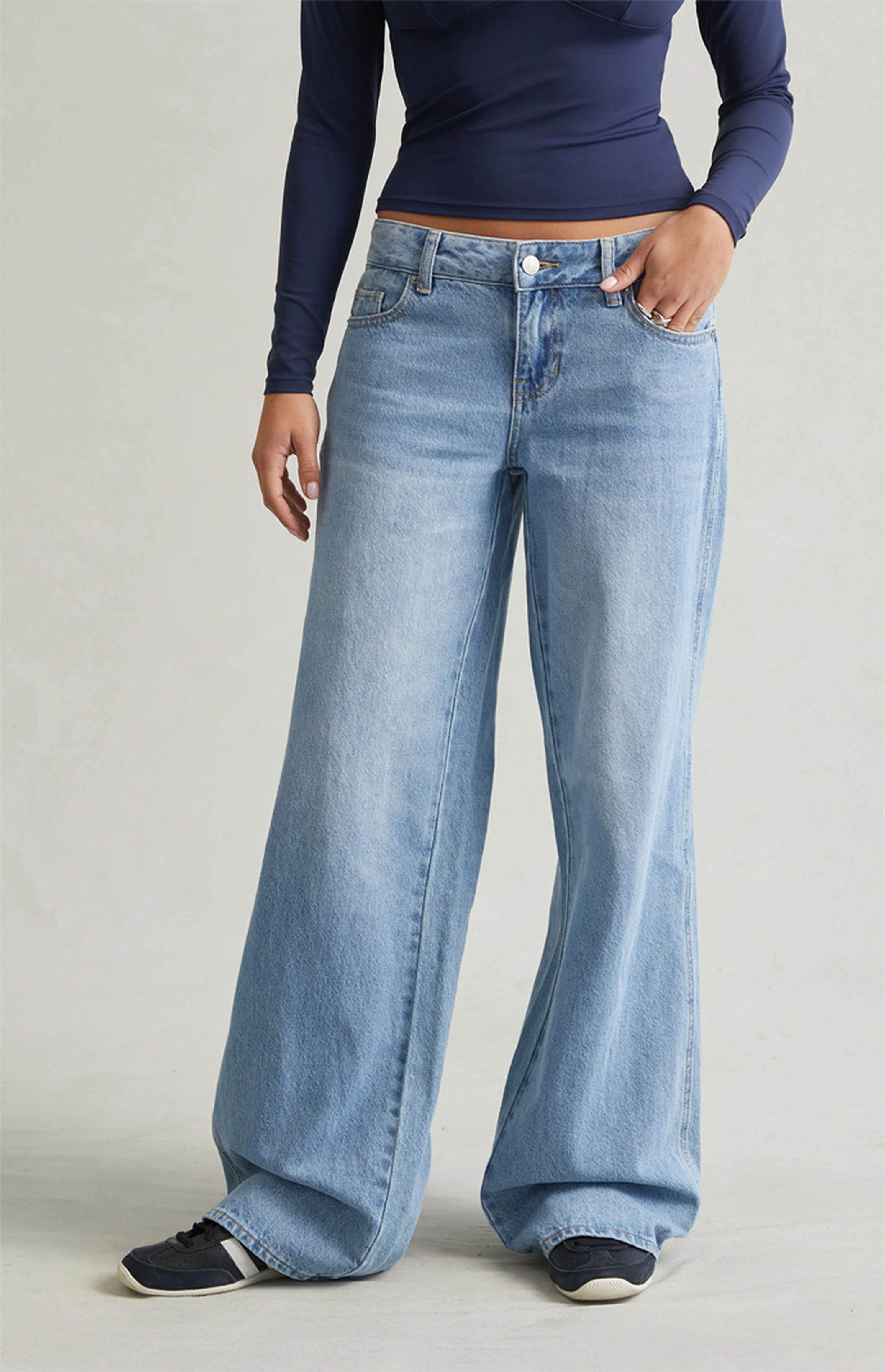 Pacsun Casey Low Rise Baggy Jeans Astrid | PacSun