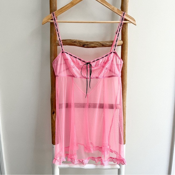 [victoria’s secret] vintage y2k sheer mesh lace ribbon trim open back chemise M | Poshmark