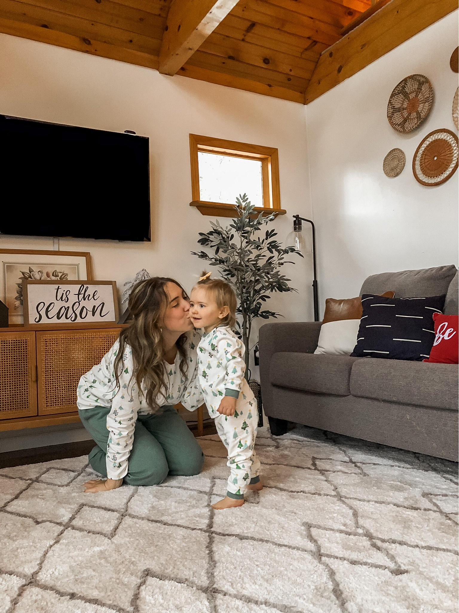 Matching family Christmas pajamas 💚❤️🎄

#LTKHoliday #LTKkids #LTKfamily