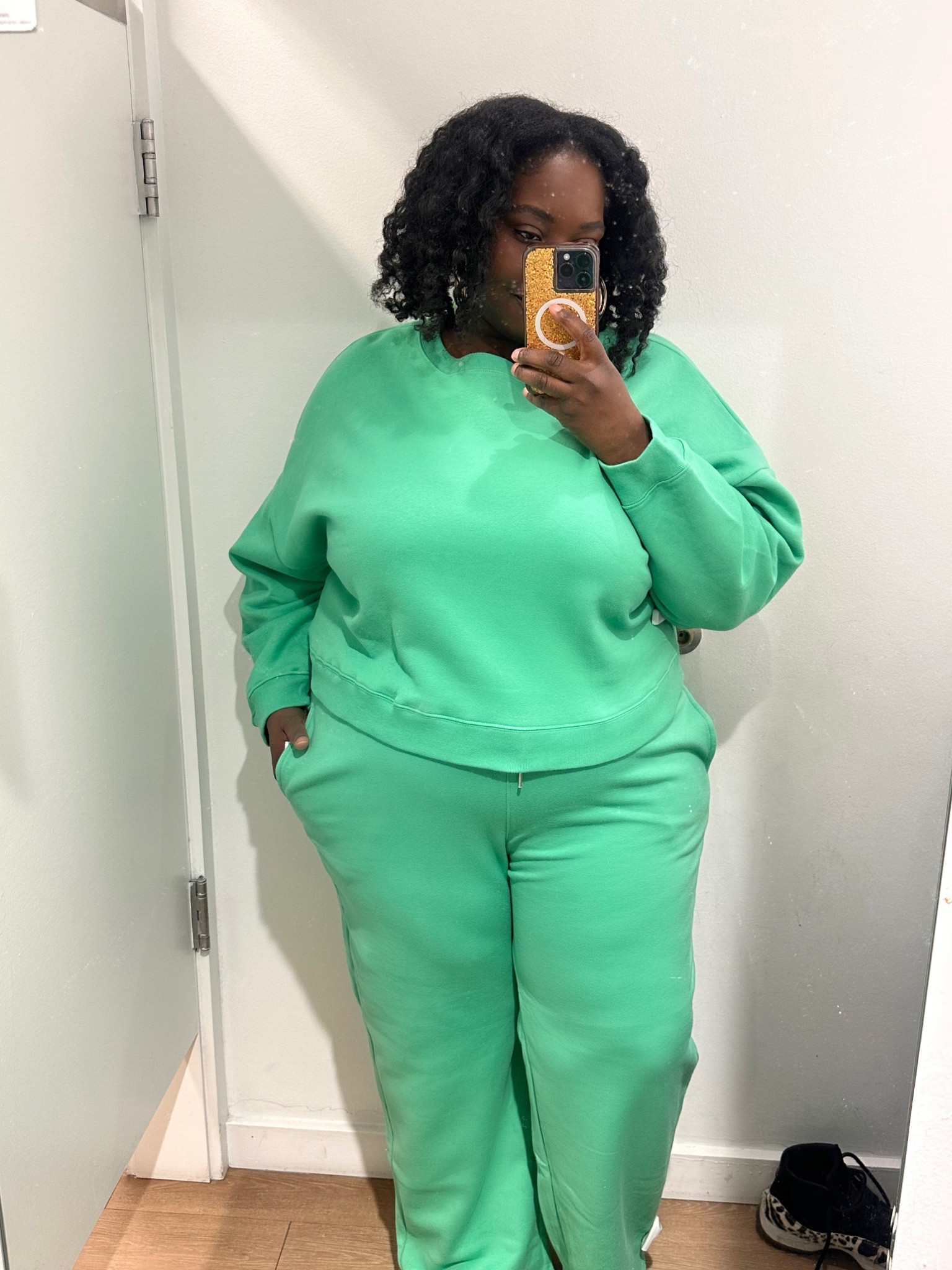 Tried on this cute sweatpant set. It comes in other colors. Wearing an XXL

#LTKOver40 #LTKMidsize #LTKPlusSize