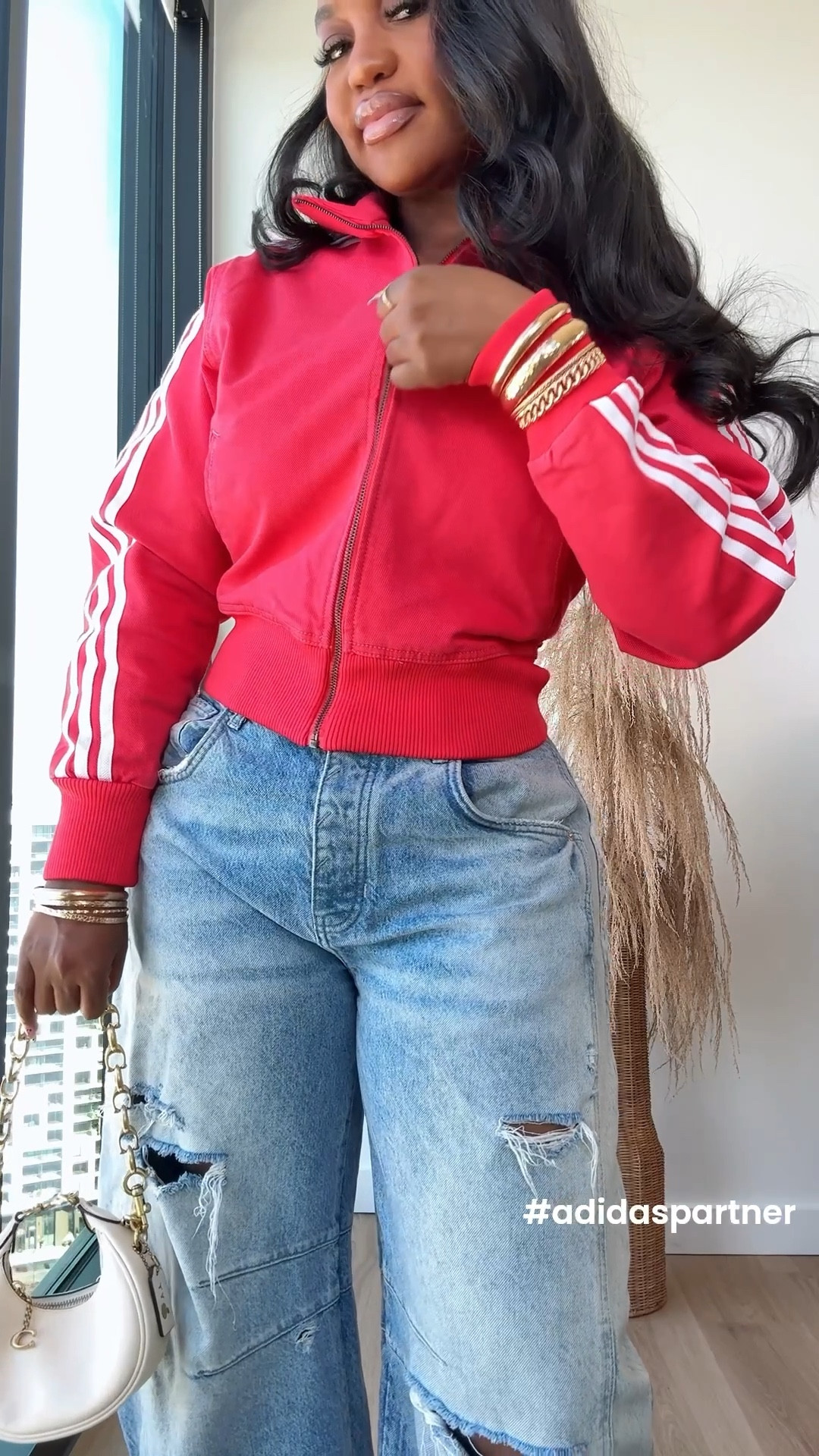 #adidas #adidaspartner
My healthy girl lifestyle is just warming up as we shift into Spring and @adidas has us covered with these smooth, stretchy, athletic pieces 🔥 They have the perfect amount of compression, so everything feels secure but still comfortable. The long sleeve is lightweight and breathable, the leggings hug you in the best way, and the sports bra gives really great support.
The sneakers are cushioned, supportive, and so good for anytime you’re on the go!
These pieces are perfect for the gym, long walks, treadmill workouts, or even running errands when you still want to feel put together.
Wearing size M in everything✨




#LTKActive #LTKPetite #LTKSaleAlert