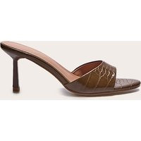 Wide Fit Chocolate Croc Pu Round Toe Mid Stiletto Heel Mules | PrettyLittleThing UK