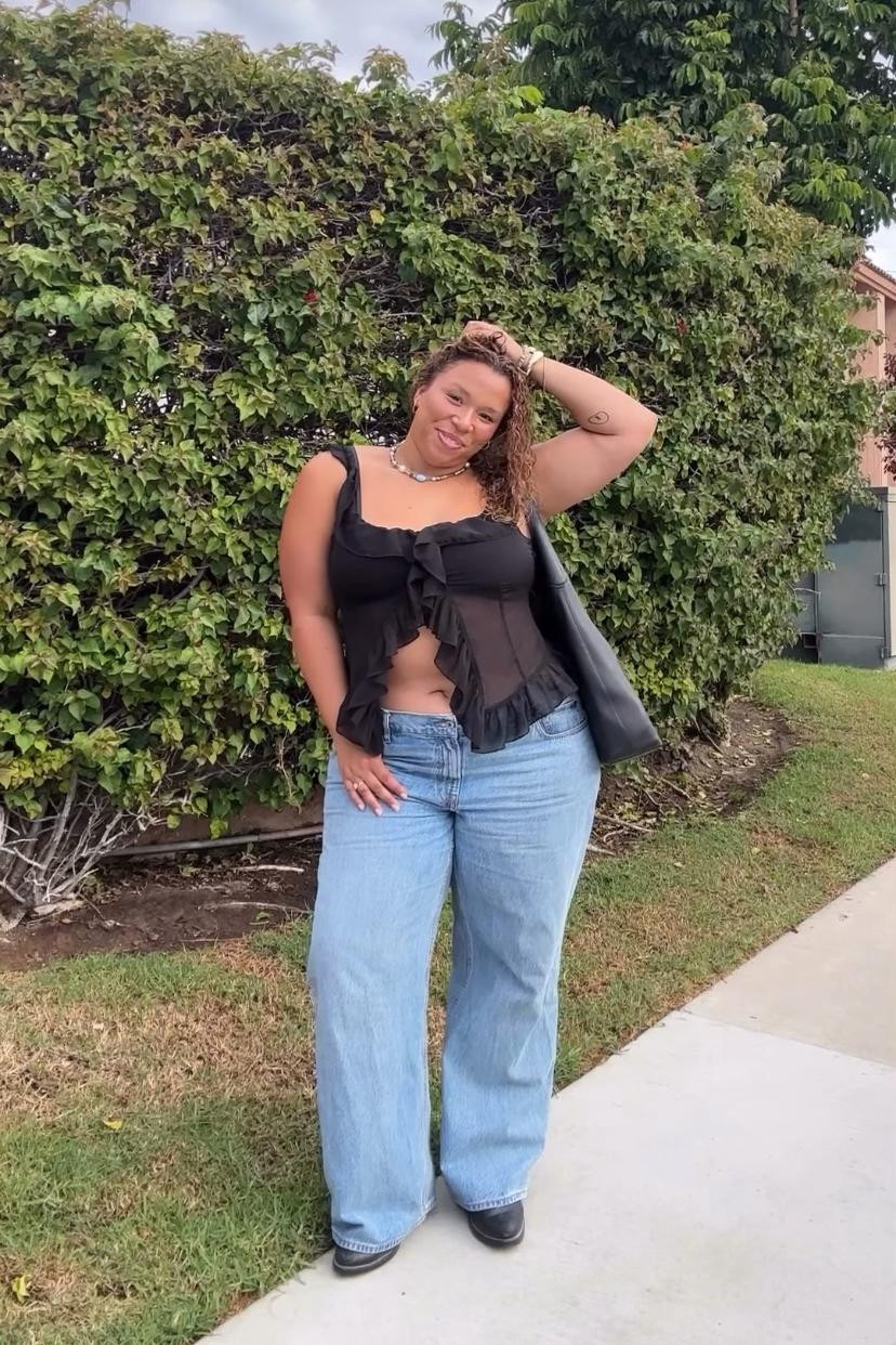 wearing a size xl ✨🤍🍂

#LTKStyleTip #LTKU #LTKMidsize