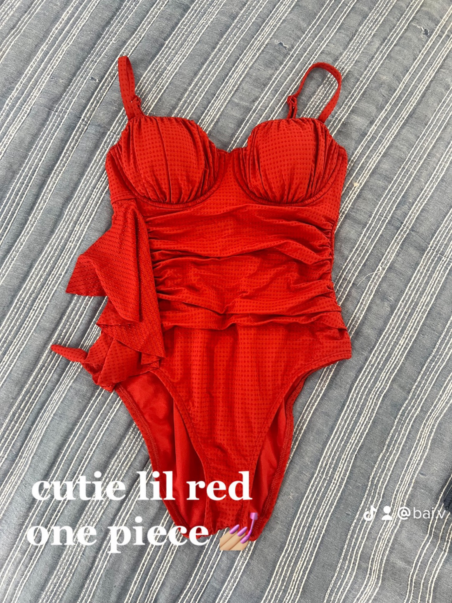 this one piece is so flattering on just trust me 

#LTKunder50 #LTKstyletip #LTKswim