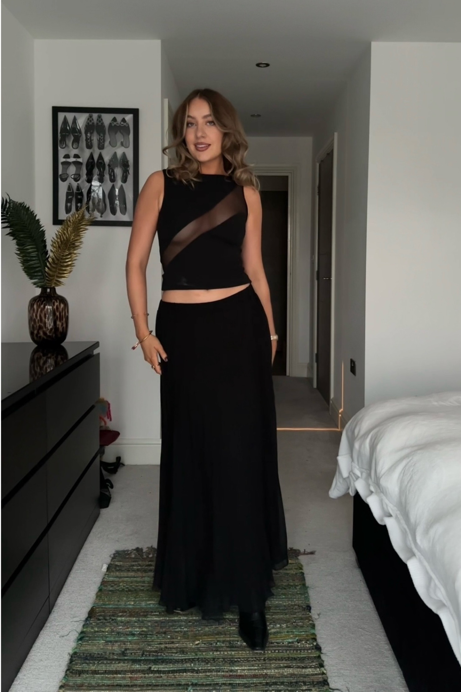 asos Christmas Day outfits 

All black outfit
Party outfit
Maxi skirt


#LTKstyletip #LTKwinter #LTKuk