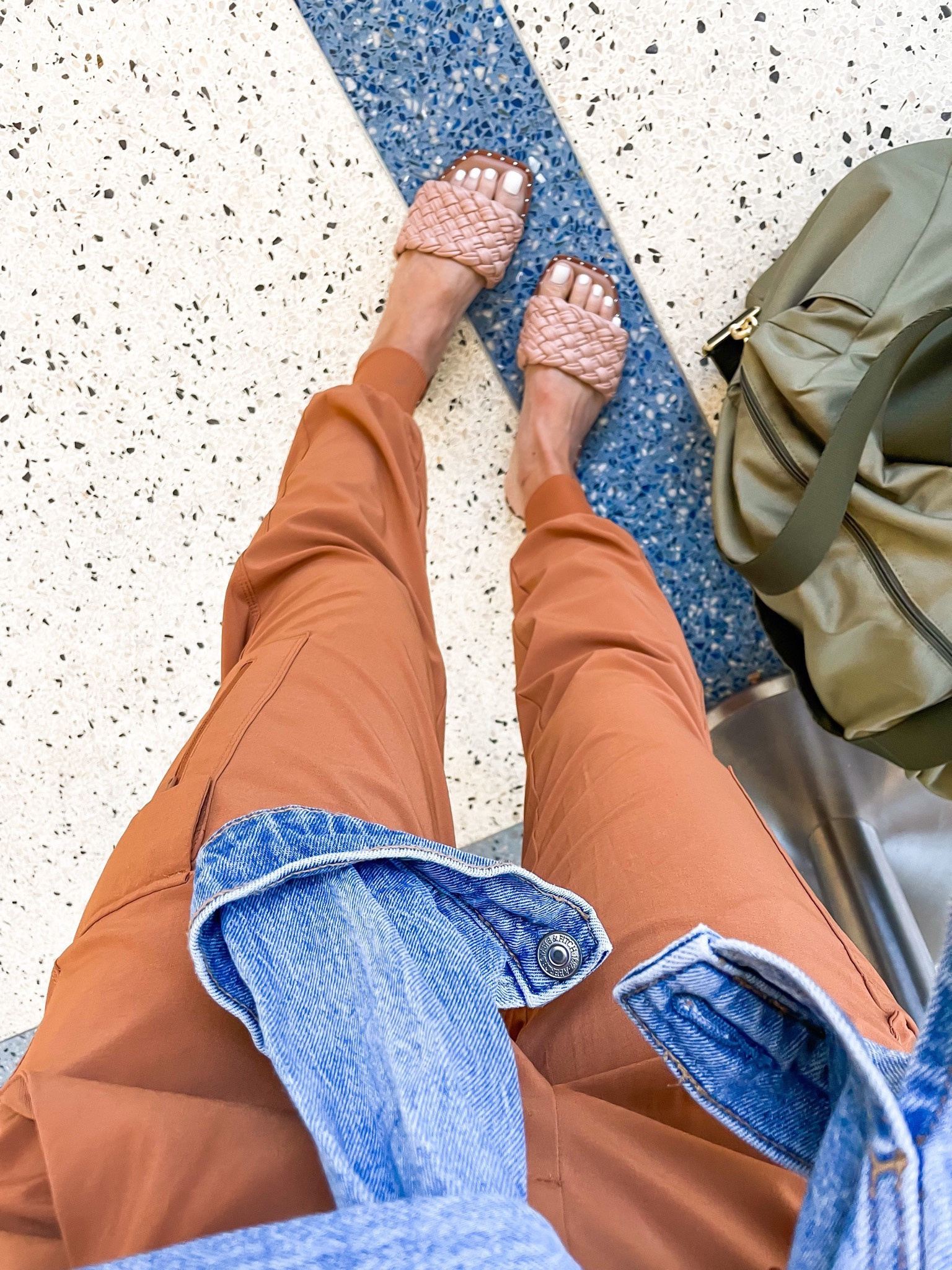 Cargo joggers size Xs sandals on sale 

#LTKsalealert #LTKunder50 #LTKunder100