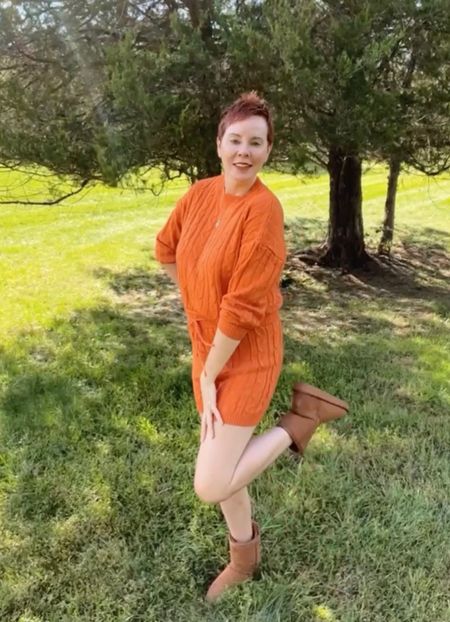 Loungewear
Sweater set 
Orange
Faux shearling boots 